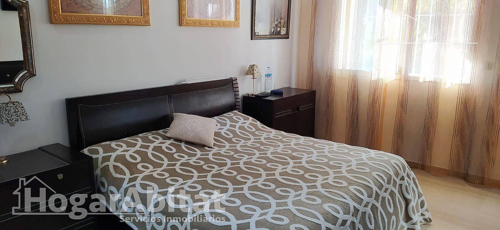 4 Zimmer Villa zu verkaufen in Picassent mit Garage - 950.000 € (Ref: 9927458)