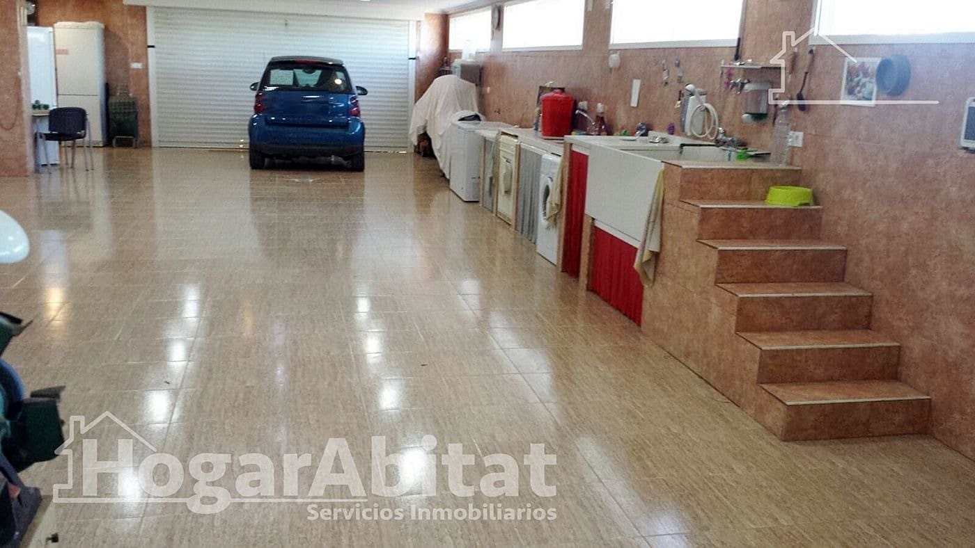 4 Zimmer Villa zu verkaufen in Picassent mit Garage - 950.000 € (Ref: 9927458)