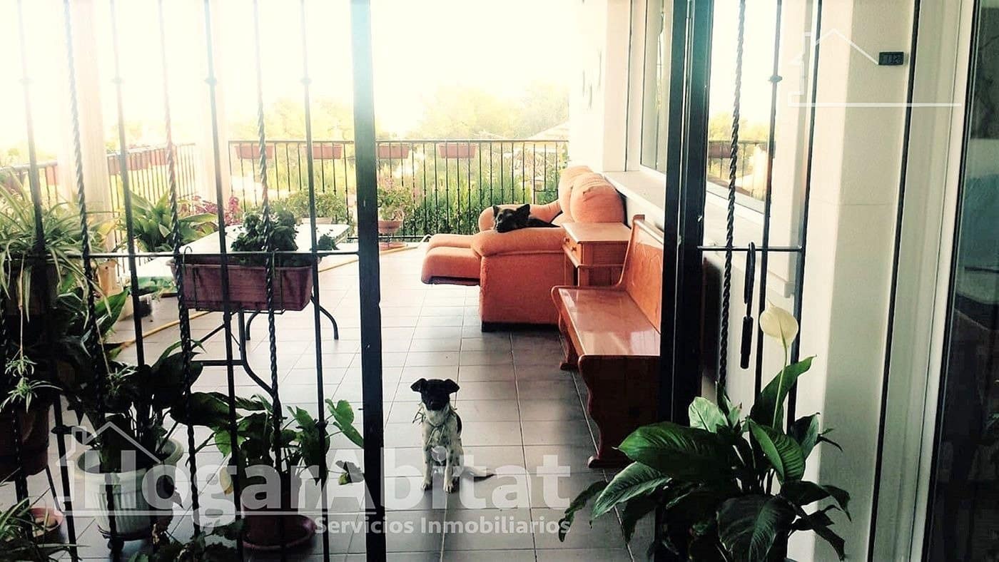 4 Zimmer Villa zu verkaufen in Picassent mit Garage - 950.000 € (Ref: 9927458)