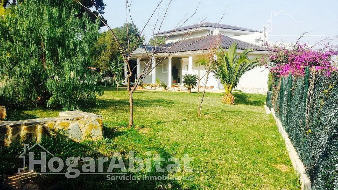 4 Zimmer Villa zu verkaufen in Picassent mit Garage - 950.000 € (Ref: 9927458)