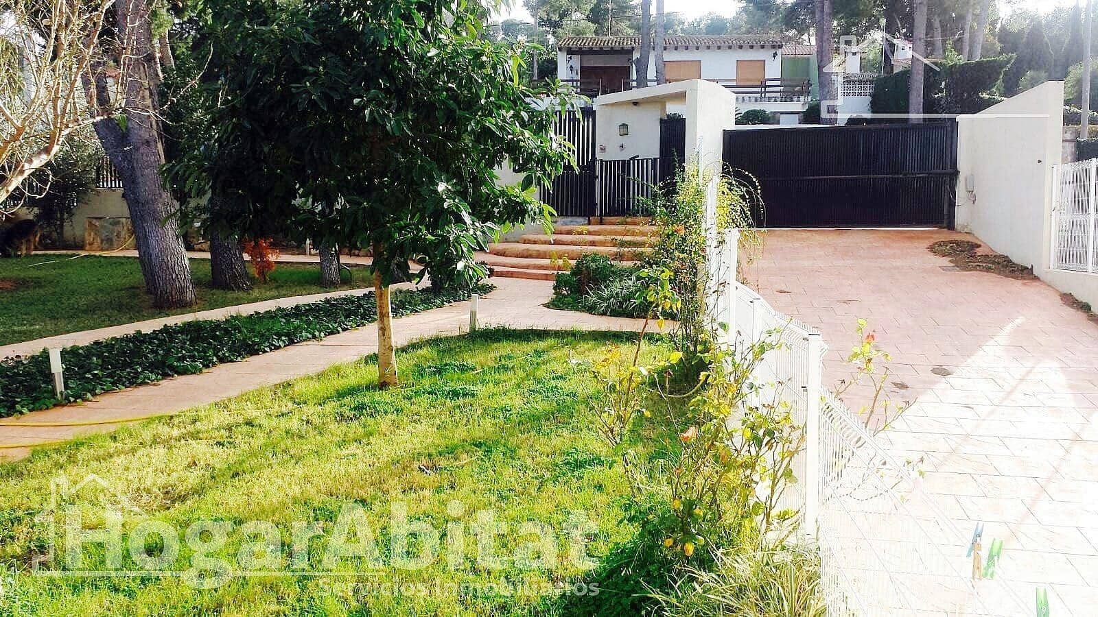 4 Zimmer Villa zu verkaufen in Picassent mit Garage - 950.000 € (Ref: 9927458)