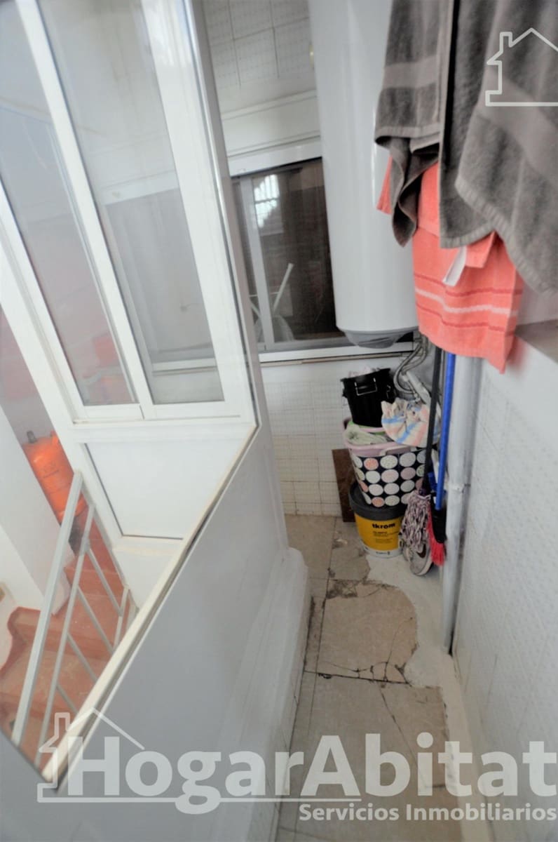 3 bedroom Flat for sale in Aldaia - € 164,900 (Ref: 9927460)