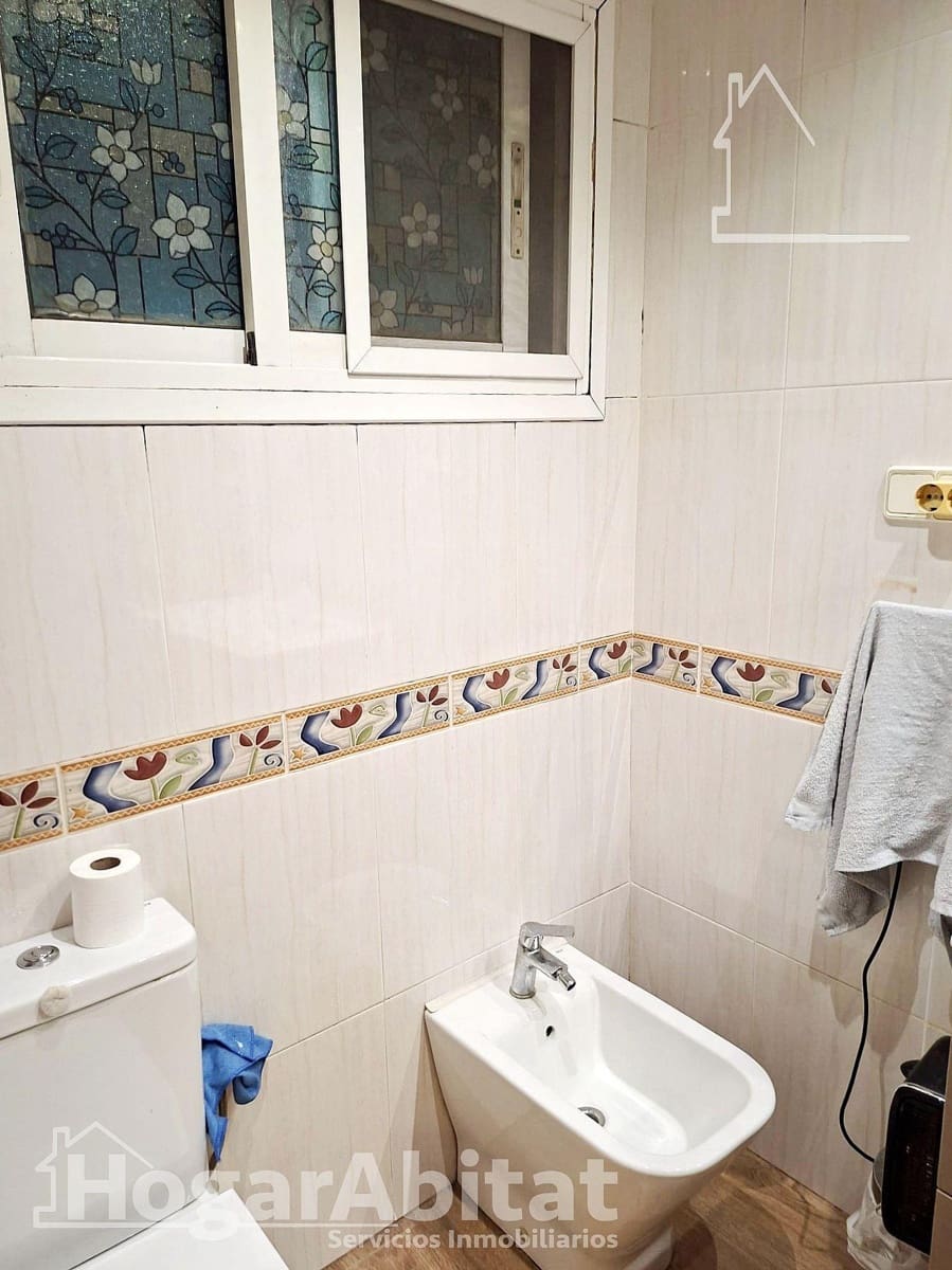 4 bedroom Flat for sale in Massanassa - € 190,000 (Ref: 9927463)