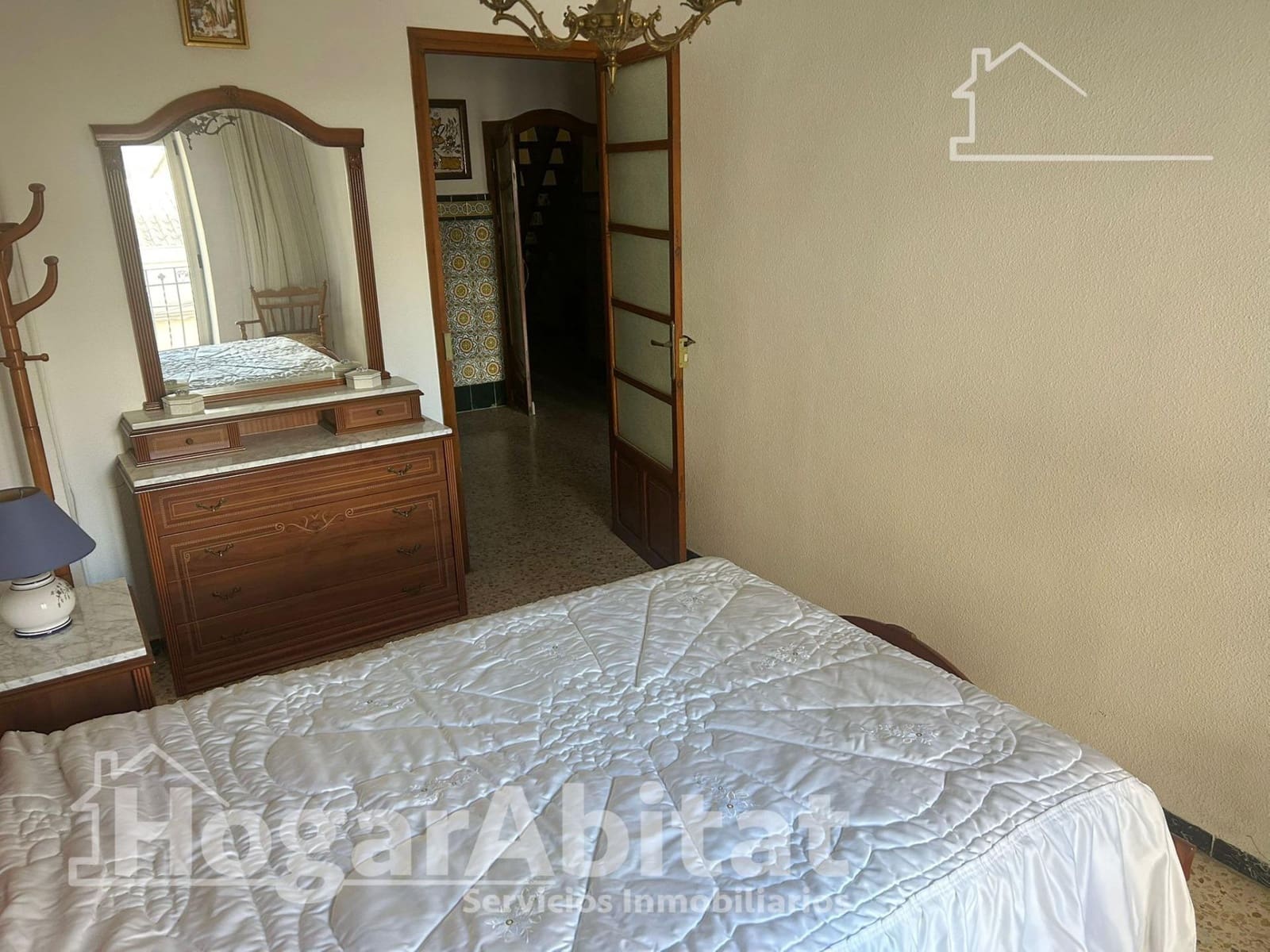 4 bedroom Flat for sale in Manises - € 250,000 (Ref: 9927467)