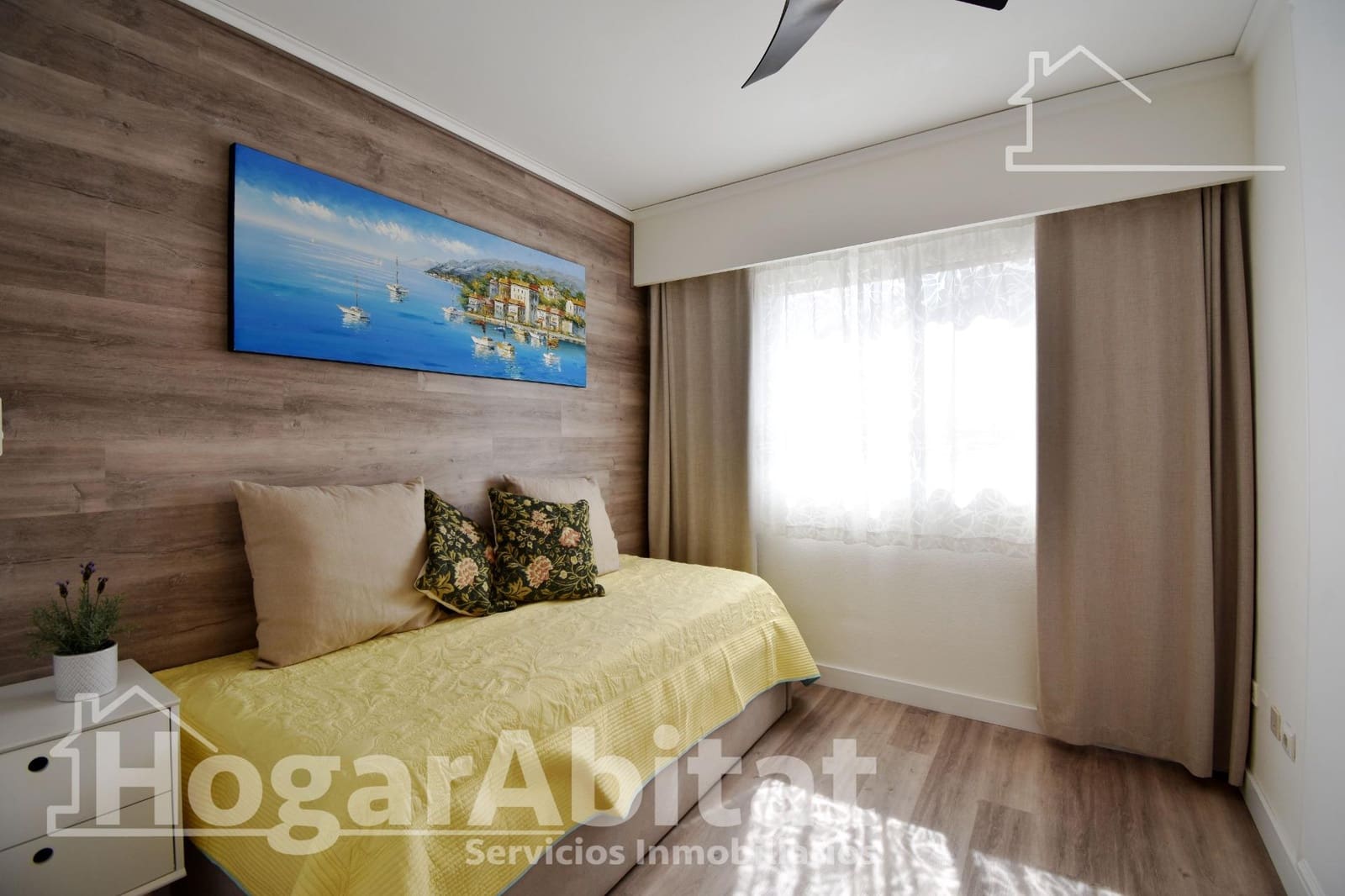 2 bedroom Flat for sale in Piles with pool garage - € 280,000 (Ref: 9927476)