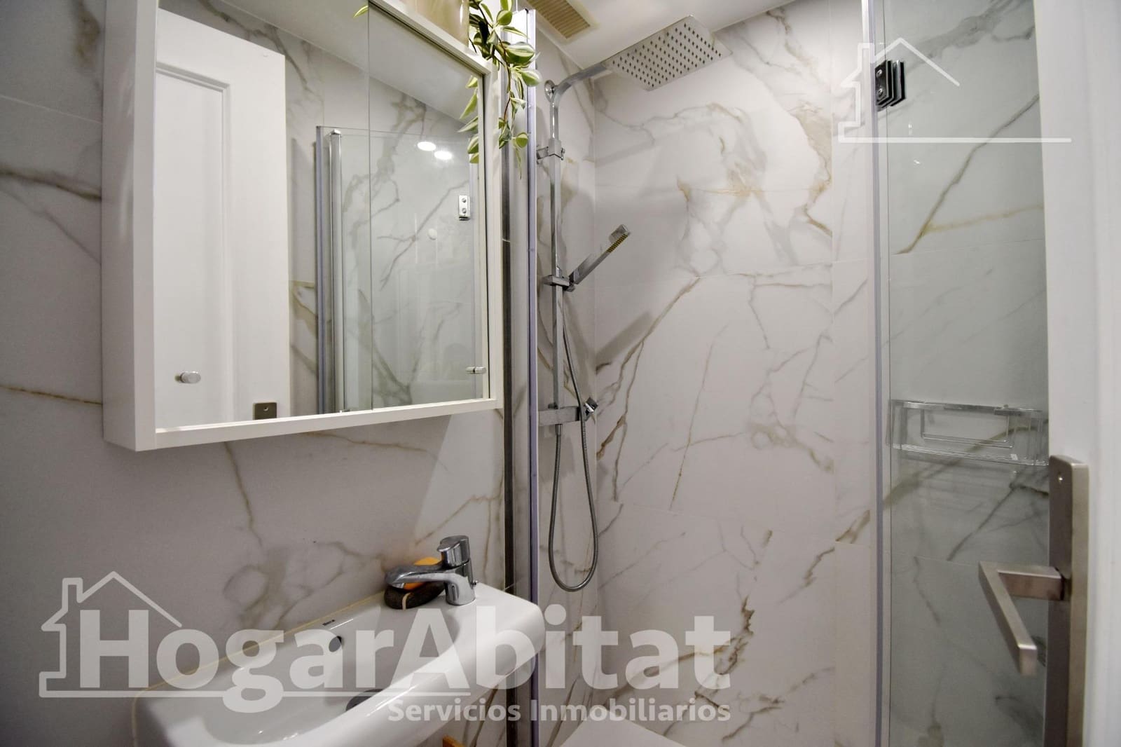 2 bedroom Flat for sale in Piles with pool garage - € 280,000 (Ref: 9927476)