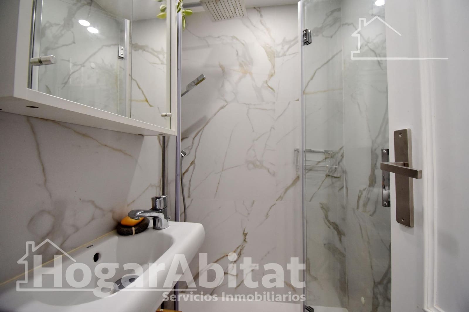 2 bedroom Flat for sale in Piles with pool garage - € 280,000 (Ref: 9927476)