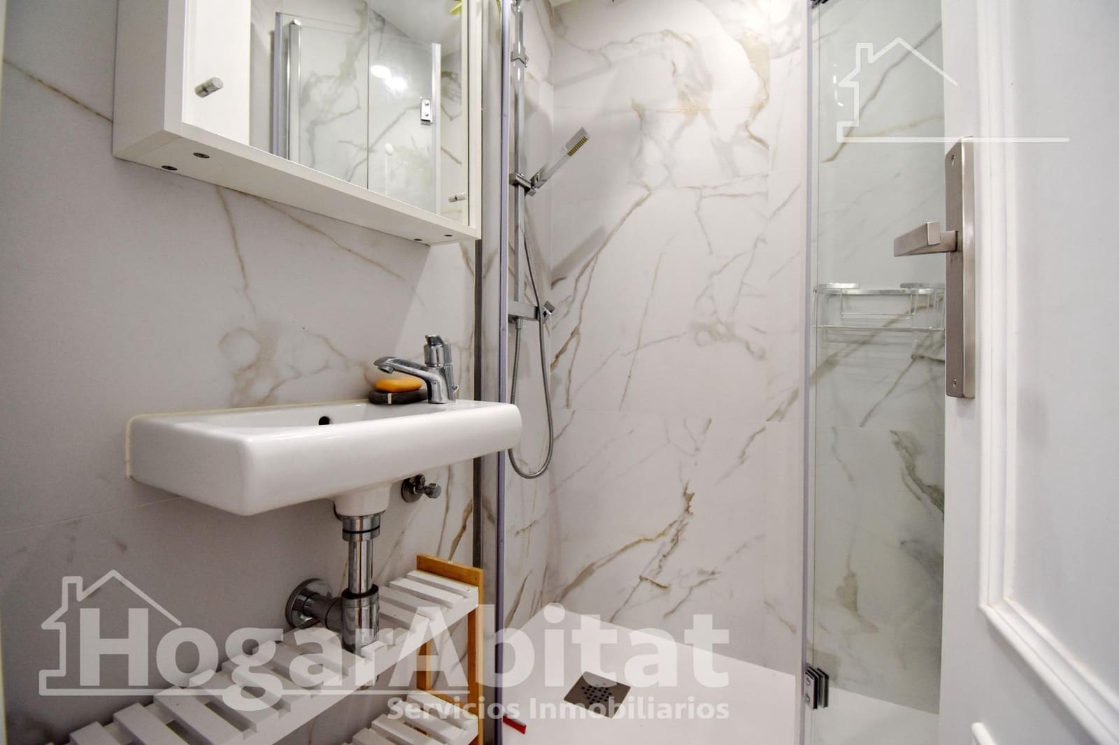 2 bedroom Flat for sale in Piles with pool garage - € 280,000 (Ref: 9927476)