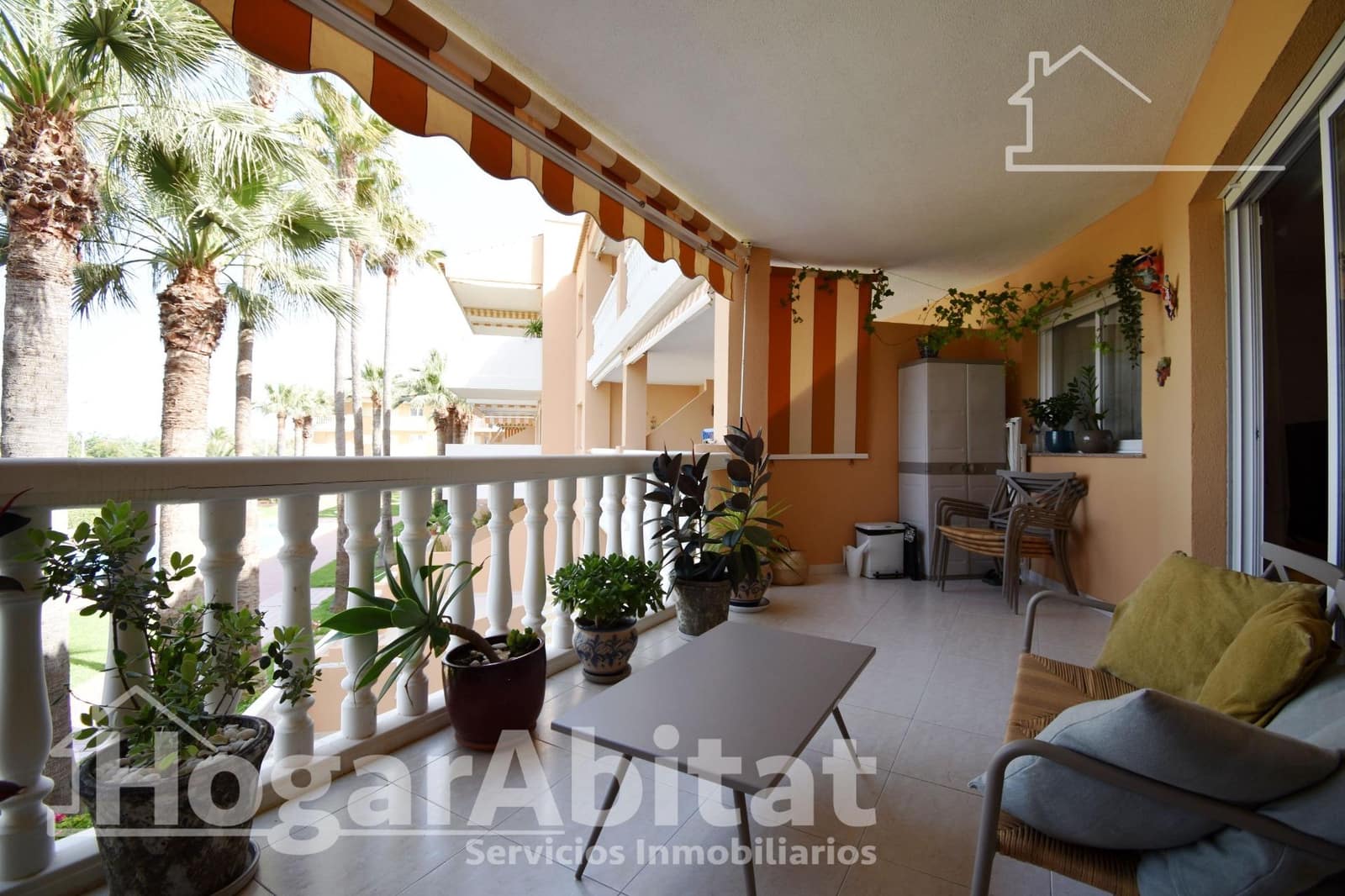 2 bedroom Flat for sale in Piles with pool garage - € 280,000 (Ref: 9927476)