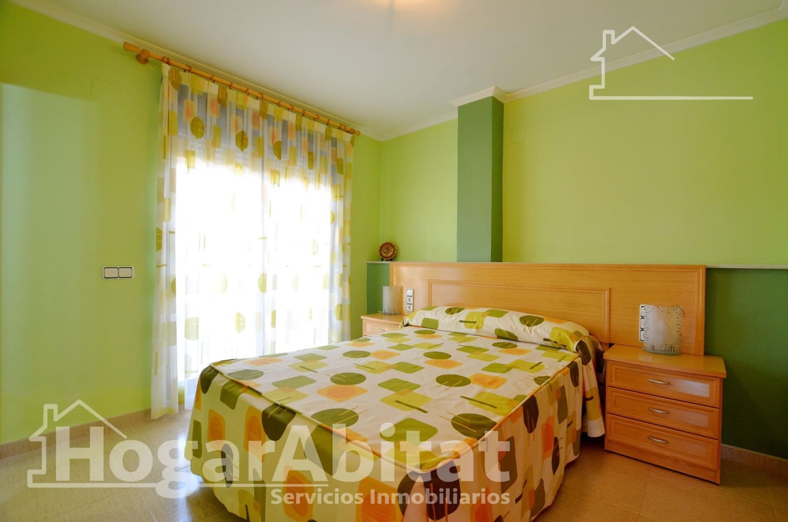 3 bedroom Penthouse for sale in Tavernes de la Valldigna with pool garage - € 310,000 (Ref: 9927478)