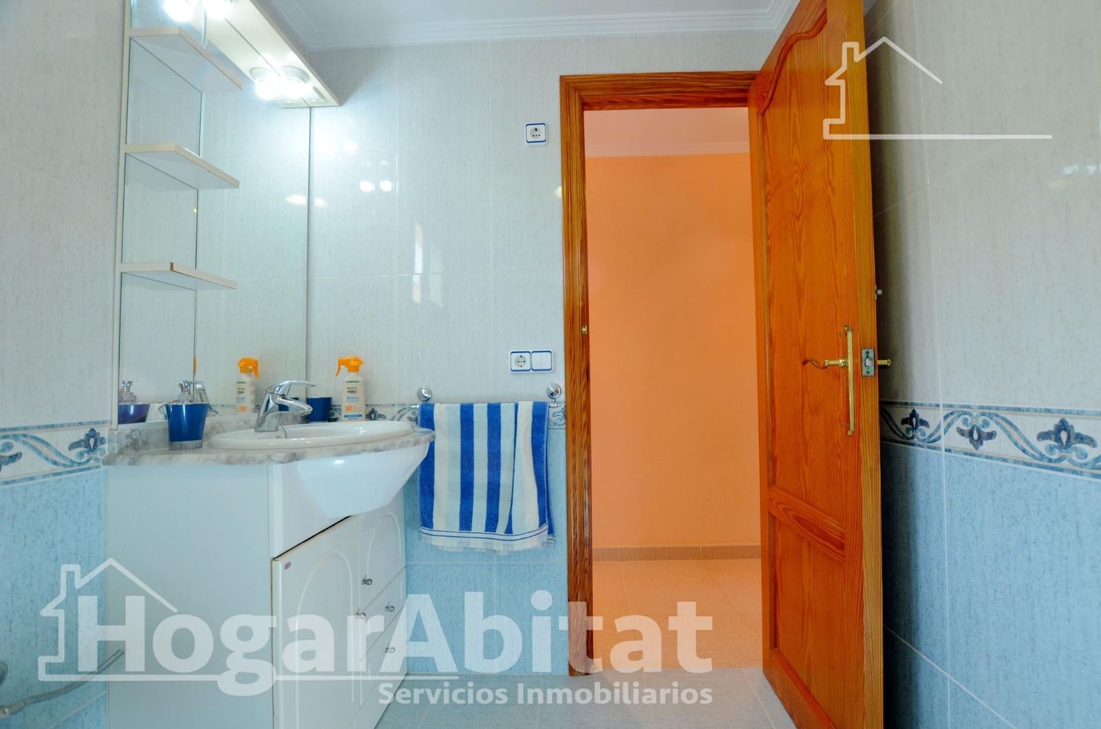 3 bedroom Penthouse for sale in Tavernes de la Valldigna with pool garage - € 310,000 (Ref: 9927478)