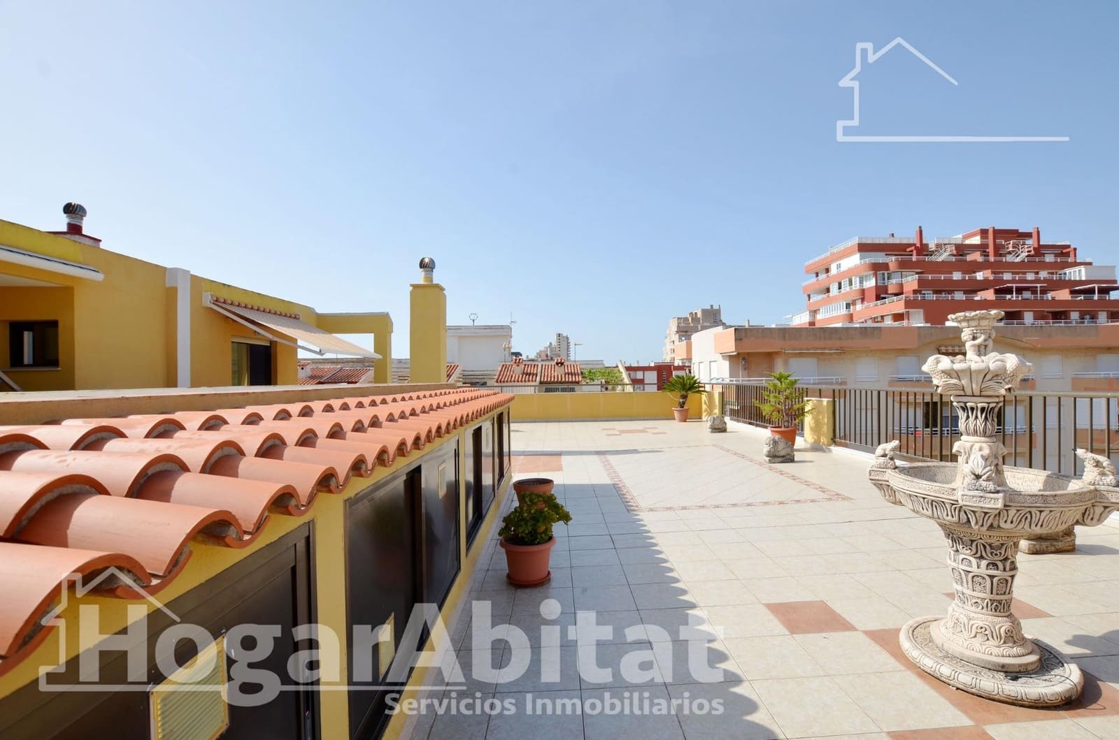 3 bedroom Penthouse for sale in Tavernes de la Valldigna with pool garage - € 310,000 (Ref: 9927478)