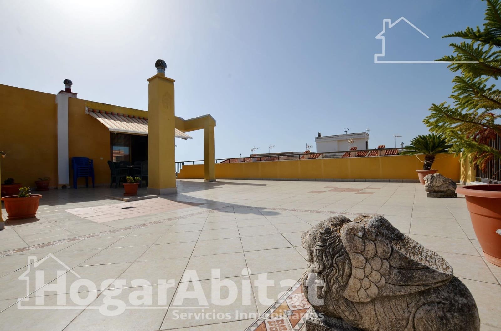 3 bedroom Penthouse for sale in Tavernes de la Valldigna with pool garage - € 310,000 (Ref: 9927478)