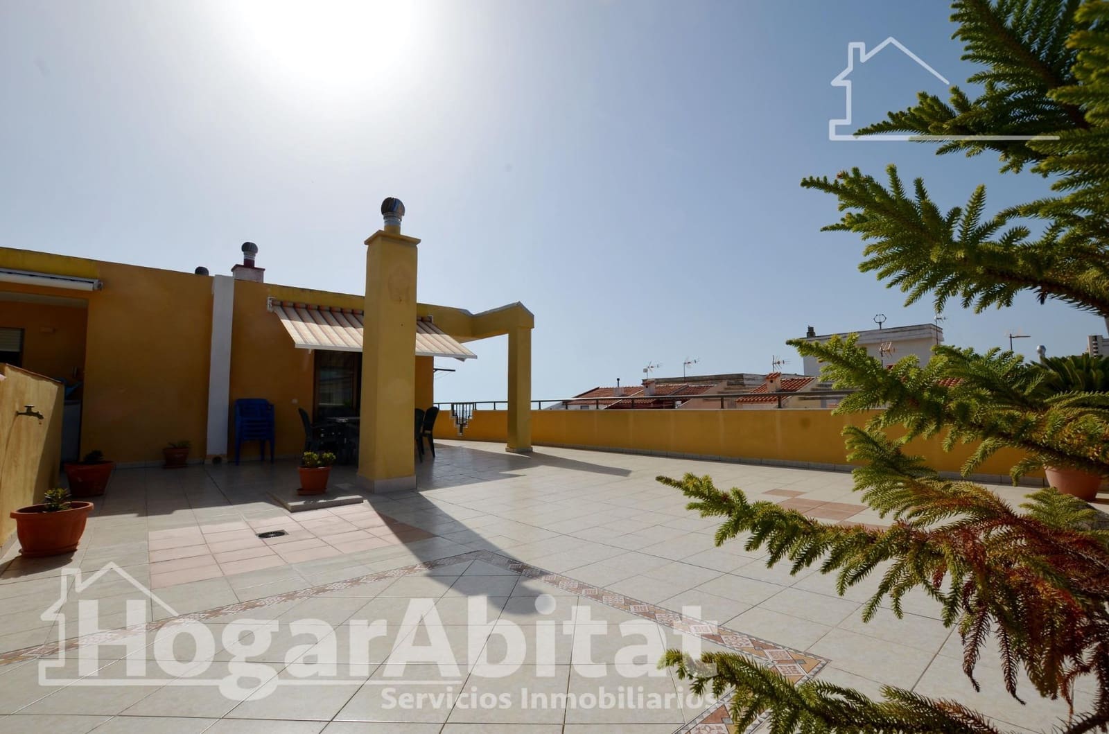 3 bedroom Penthouse for sale in Tavernes de la Valldigna with pool garage - € 310,000 (Ref: 9927478)