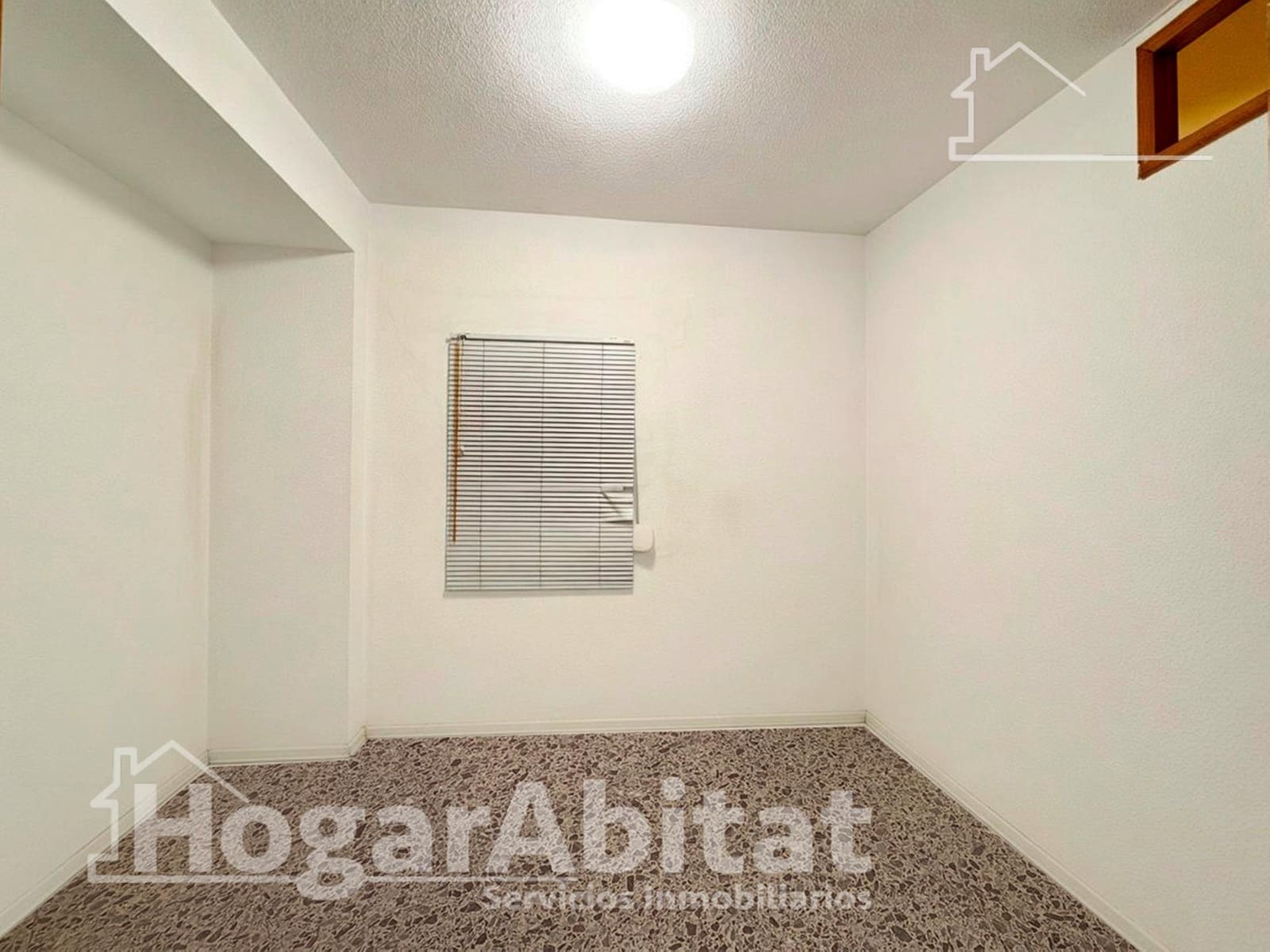 6 slaapkamer Flat te koop in Tavernes de la Valldigna met garage - € 220.000 (Ref: 9927479)