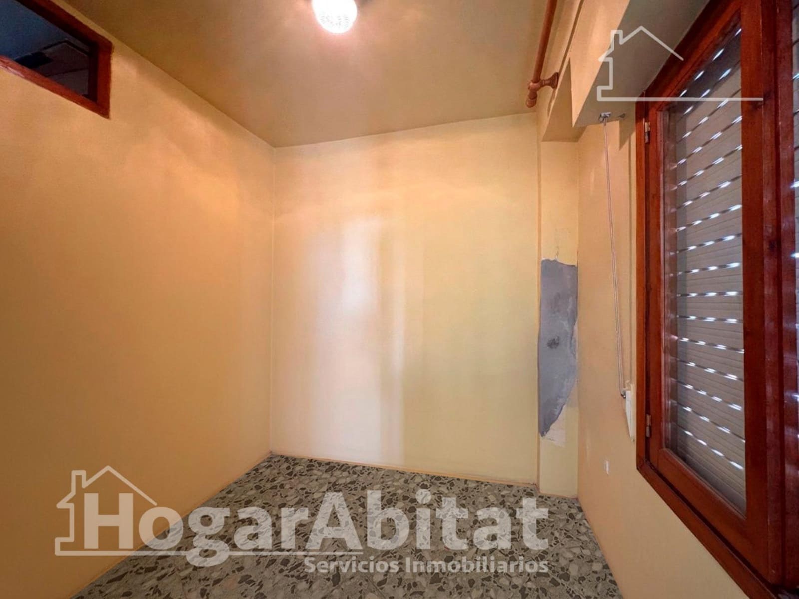 6 slaapkamer Flat te koop in Tavernes de la Valldigna met garage - € 220.000 (Ref: 9927479)