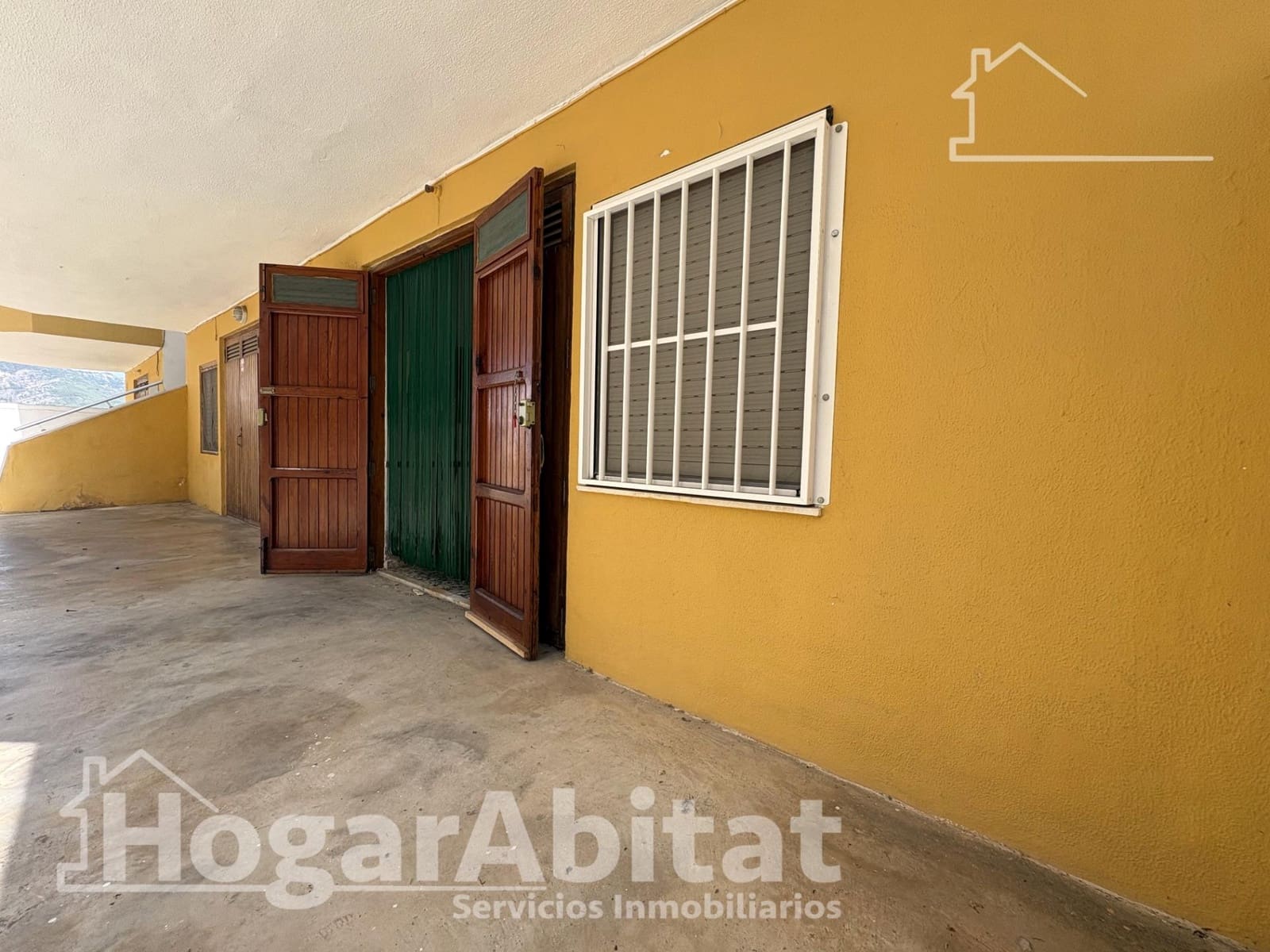 6 slaapkamer Flat te koop in Tavernes de la Valldigna met garage - € 220.000 (Ref: 9927479)