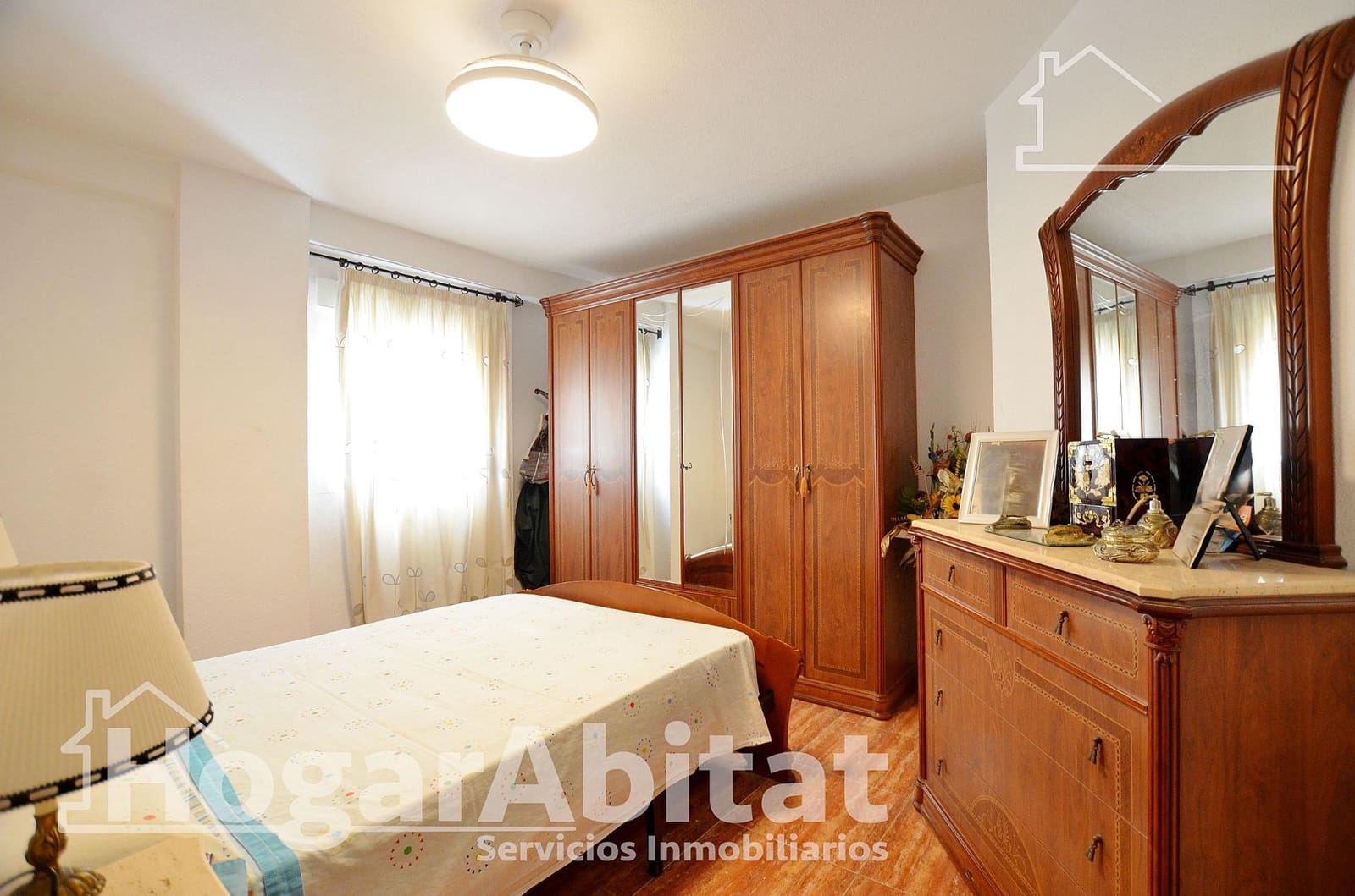 3 bedroom Flat for sale in Tavernes de la Valldigna - € 126,000 (Ref: 9927480)