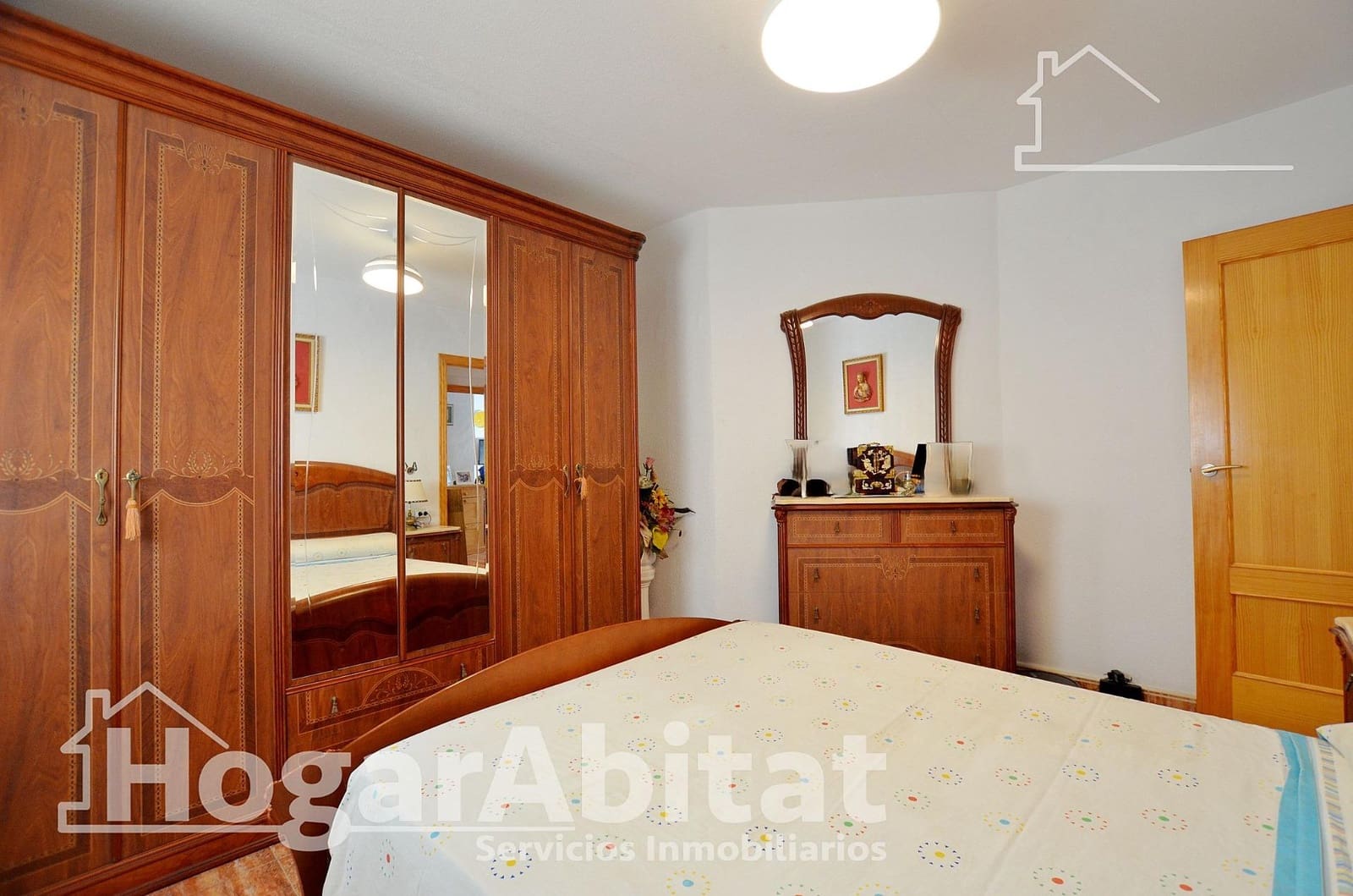 3 bedroom Flat for sale in Tavernes de la Valldigna - € 126,000 (Ref: 9927480)