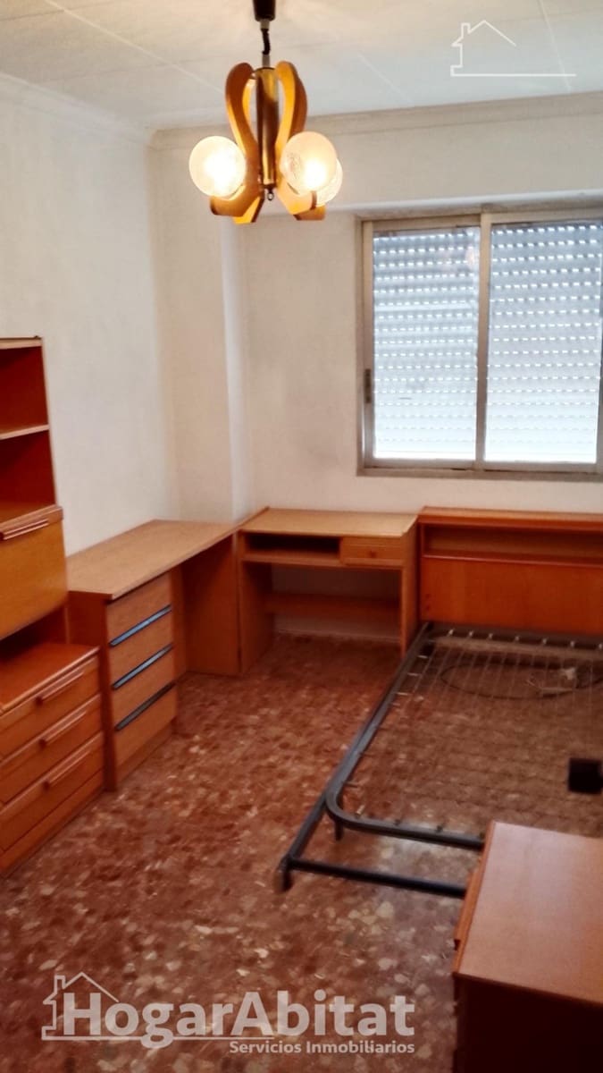 4 bedroom Flat for sale in Benifaio - € 190,000 (Ref: 9927481)