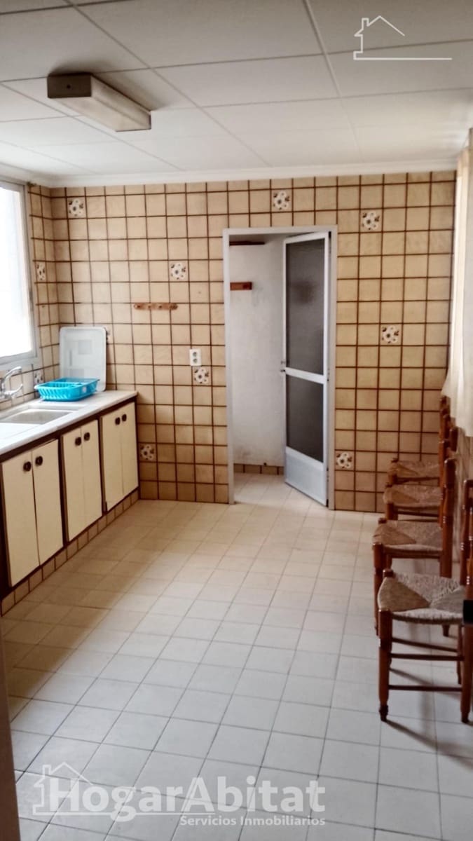 4 bedroom Flat for sale in Benifaio - € 190,000 (Ref: 9927481)