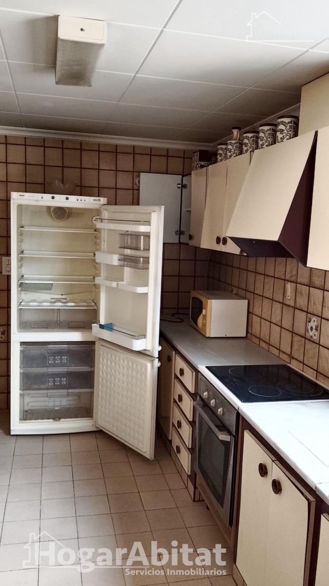 4 bedroom Flat for sale in Benifaio - € 190,000 (Ref: 9927481)