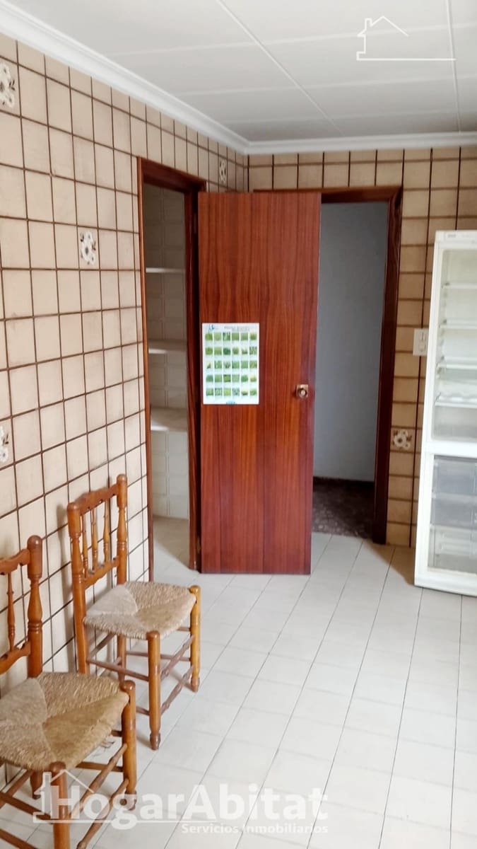 4 bedroom Flat for sale in Benifaio - € 190,000 (Ref: 9927481)
