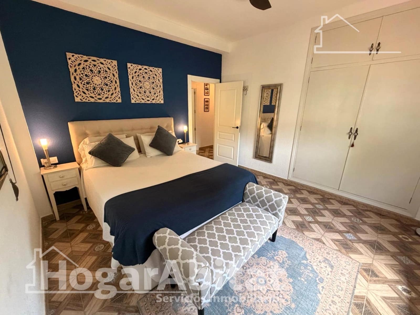 3 bedroom Villa for sale in Valencia city with pool garage - € 398,000 (Ref: 9927483)