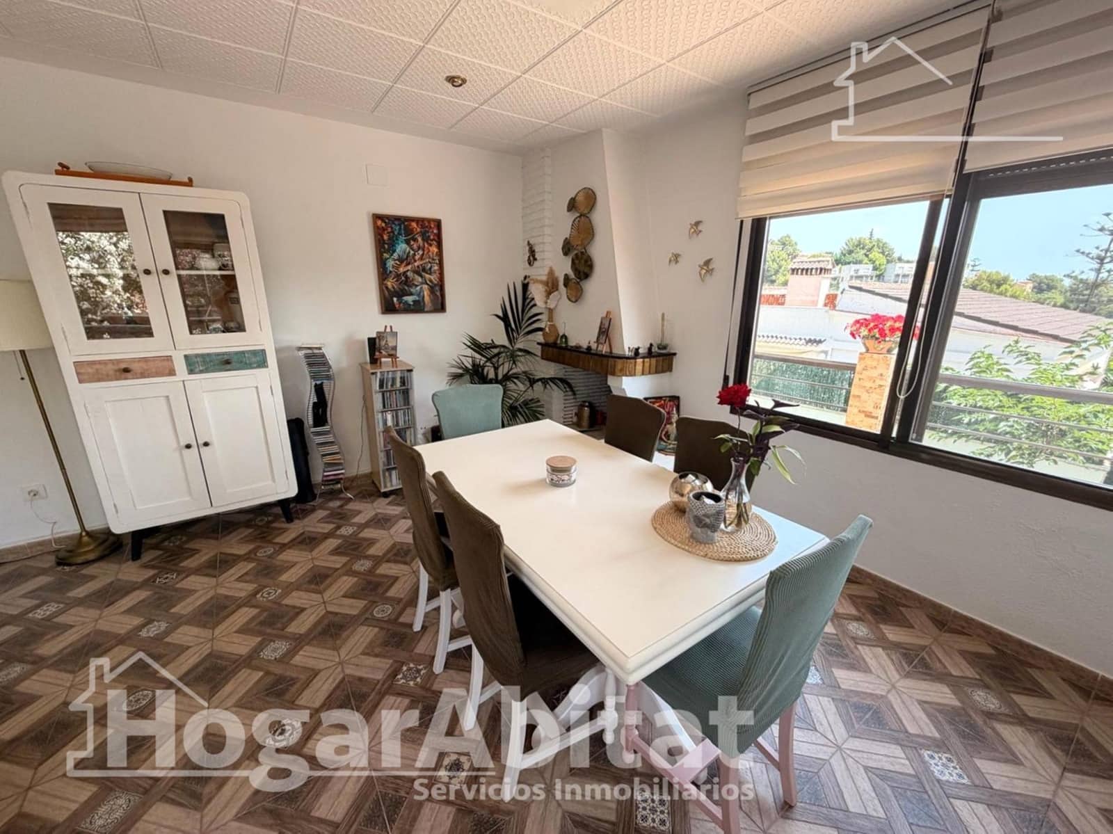 3 bedroom Villa for sale in Valencia city with pool garage - € 398,000 (Ref: 9927483)