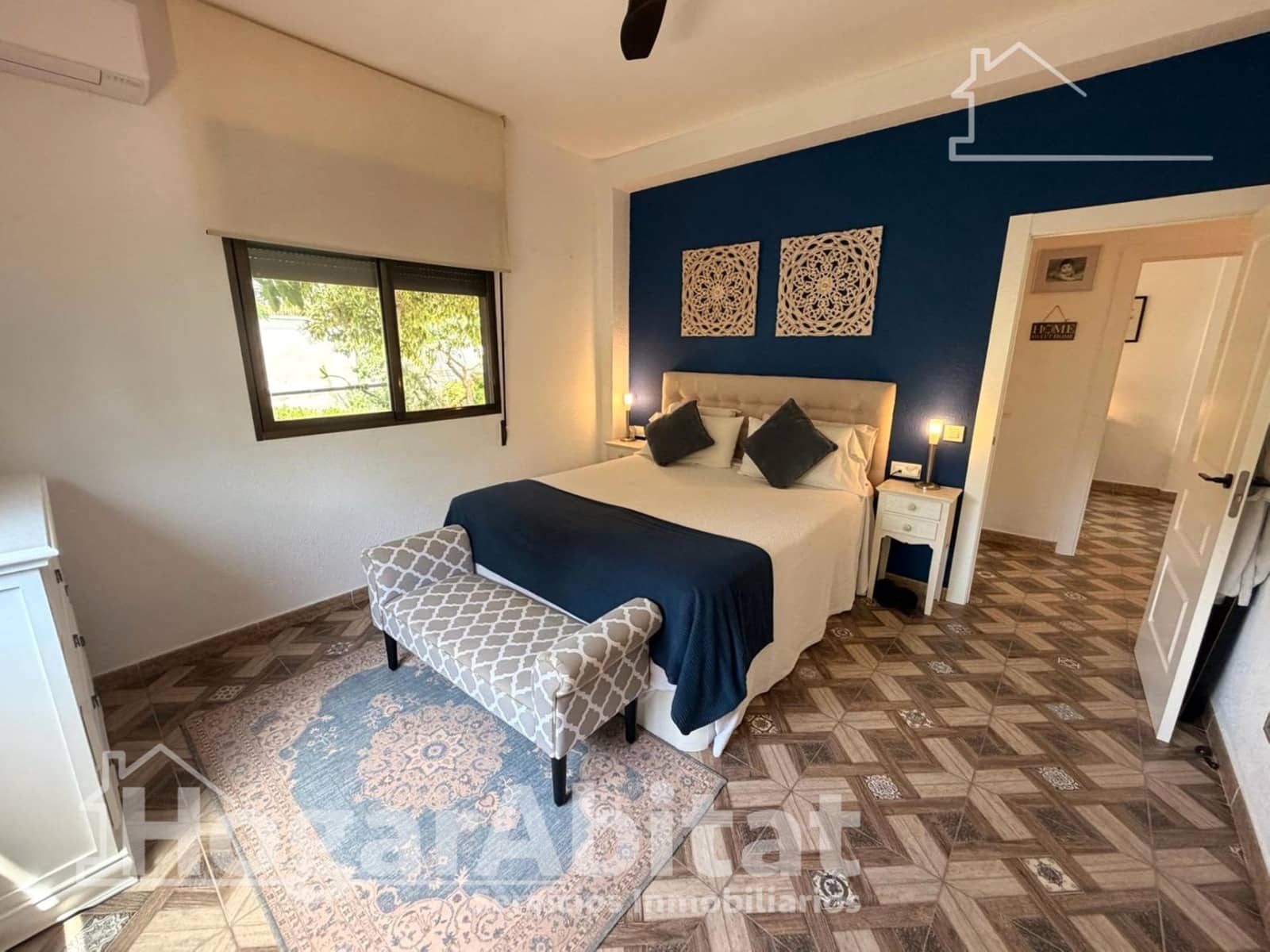 3 bedroom Villa for sale in Valencia city with pool garage - € 398,000 (Ref: 9927483)