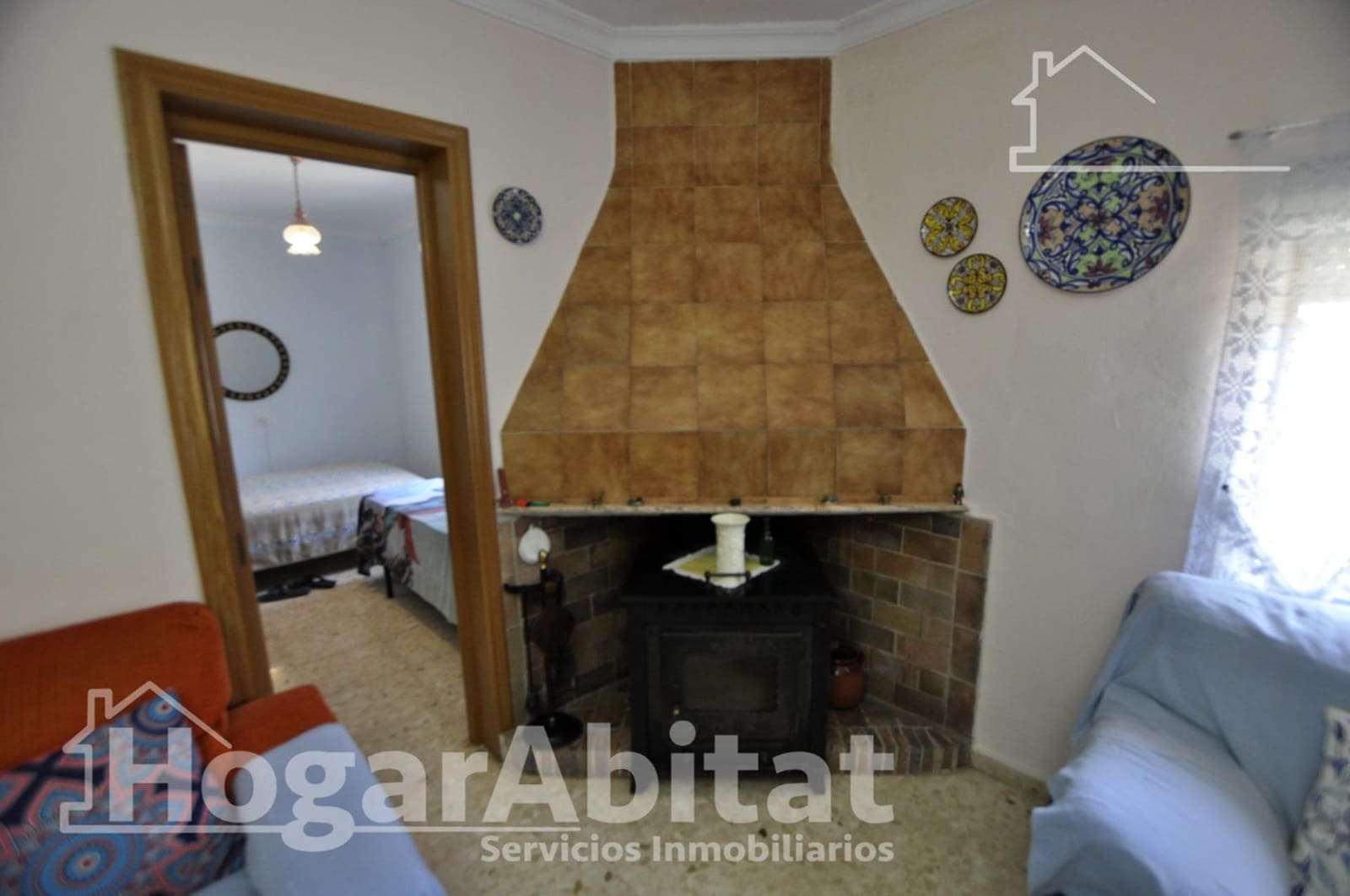 3 bedroom Villa for sale in Godelleta with pool garage - € 225,000 (Ref: 9927490)