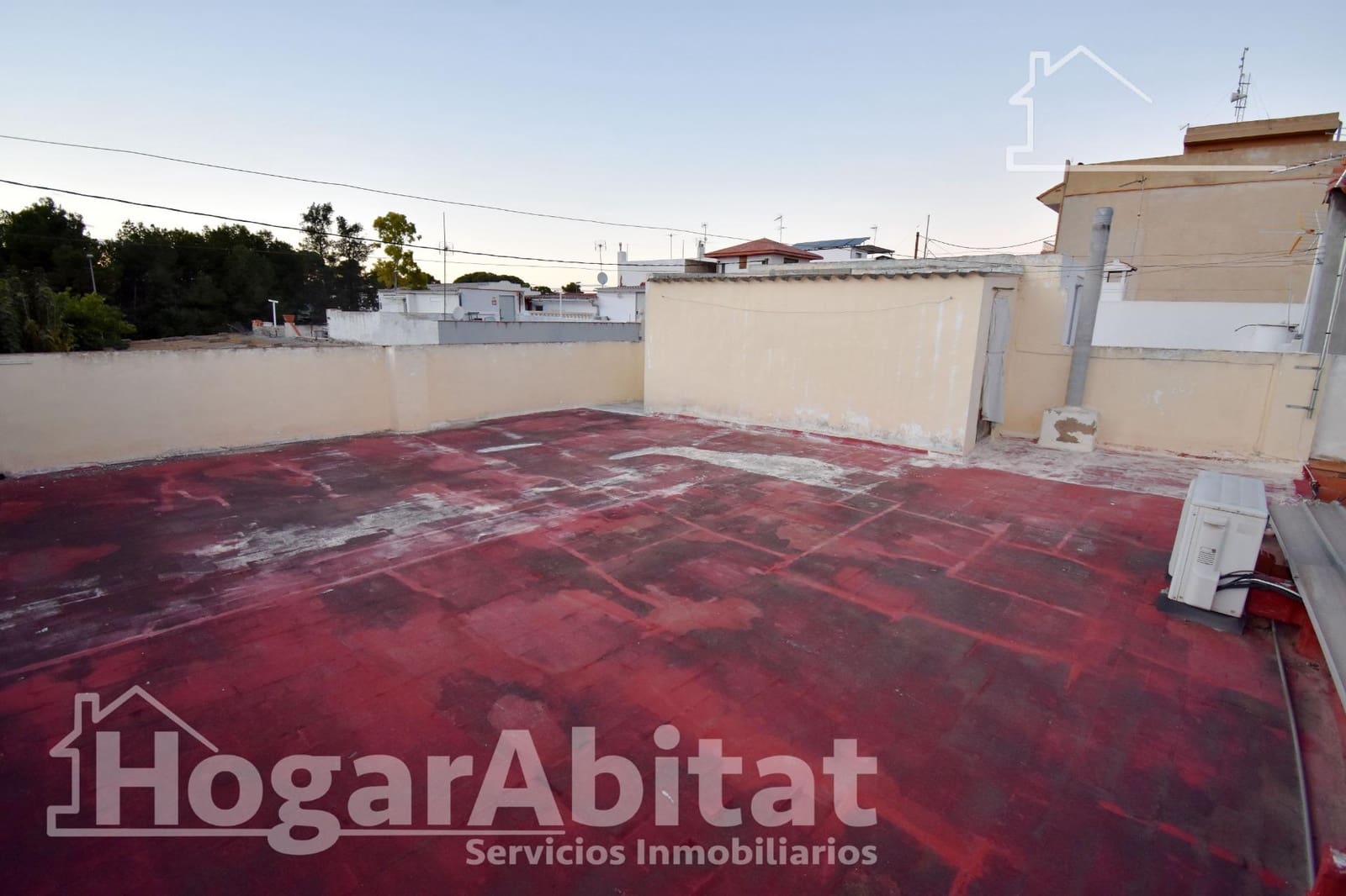 Casa de 3 habitaciones en Picassent en venta - 220.000 € (Ref: 9927491)