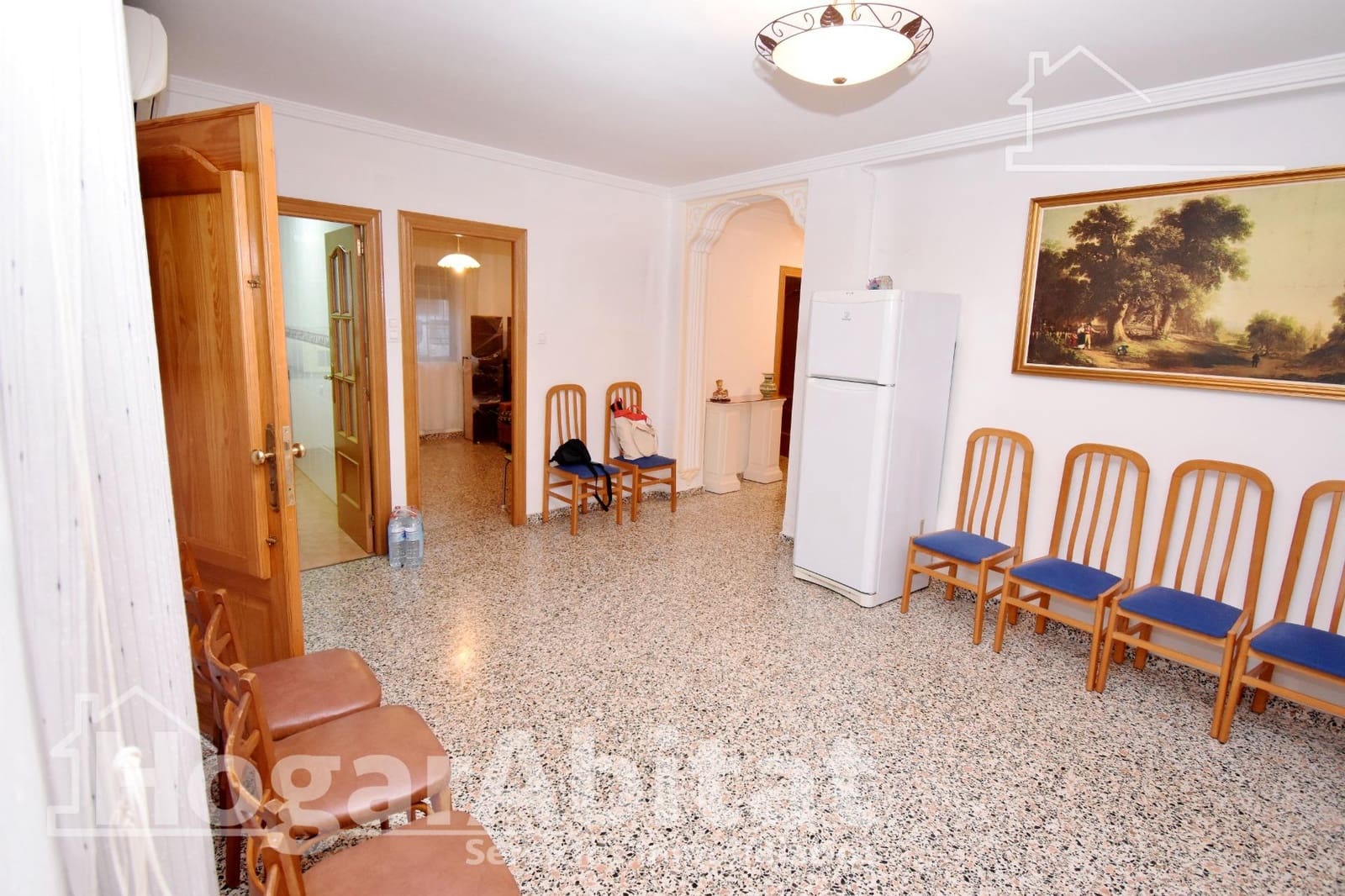 Casa de 3 habitaciones en Picassent en venta - 220.000 € (Ref: 9927491)