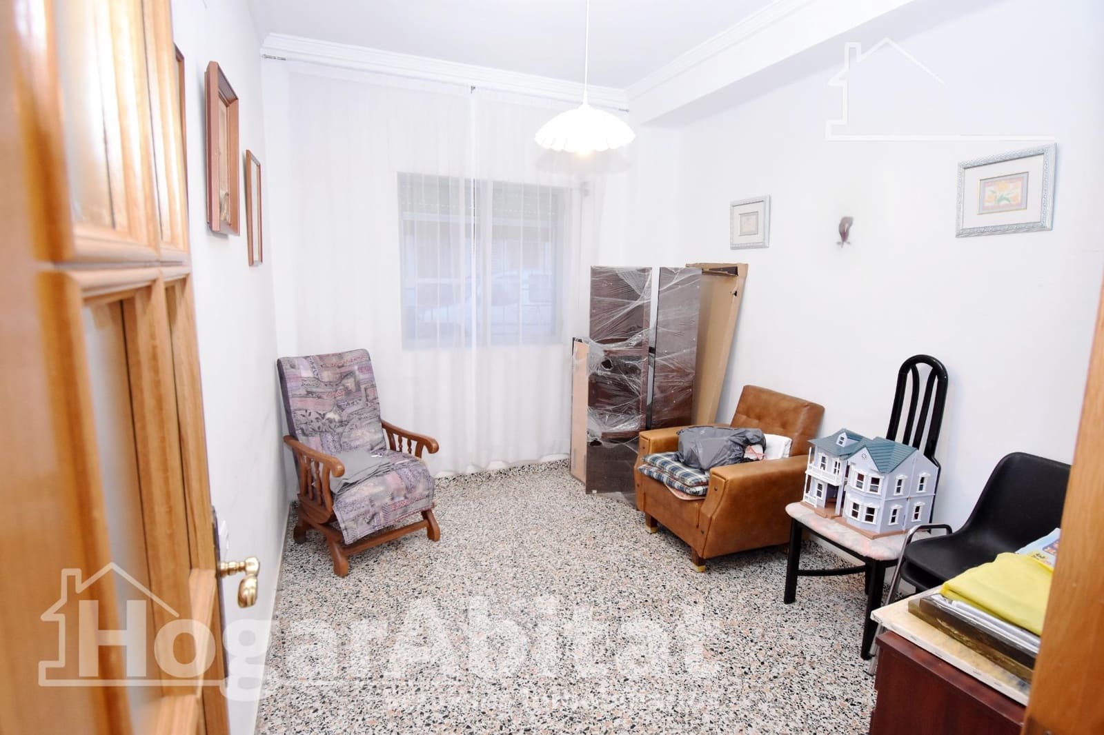 Casa de 3 habitaciones en Picassent en venta - 220.000 € (Ref: 9927491)