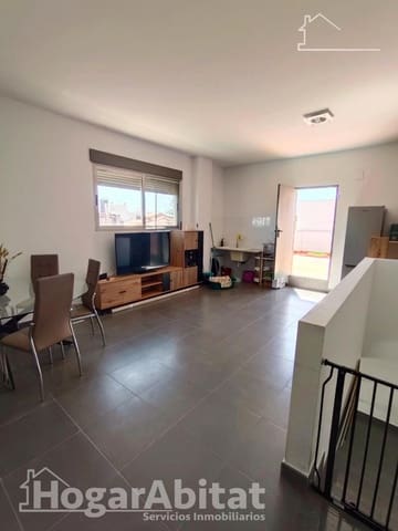 Casa de 4 habitaciones en Picassent en venta con garaje - 345.780 € (Ref: 9927495)
