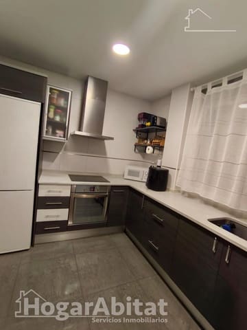 Casa de 4 habitaciones en Picassent en venta con garaje - 345.780 € (Ref: 9927495)