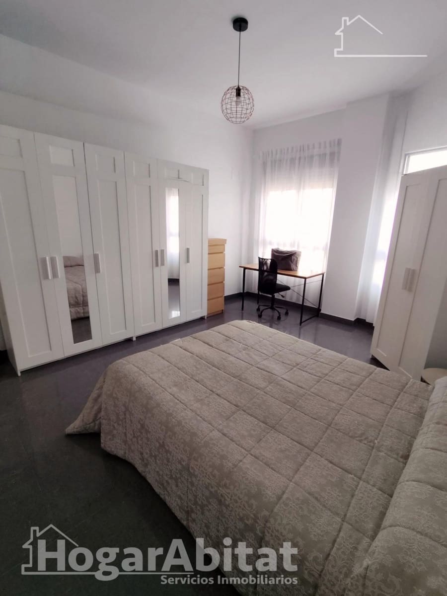 Casa de 4 habitaciones en Picassent en venta con garaje - 345.780 € (Ref: 9927495)