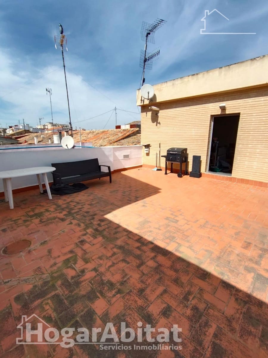 Casa de 4 habitaciones en Picassent en venta con garaje - 345.780 € (Ref: 9927495)
