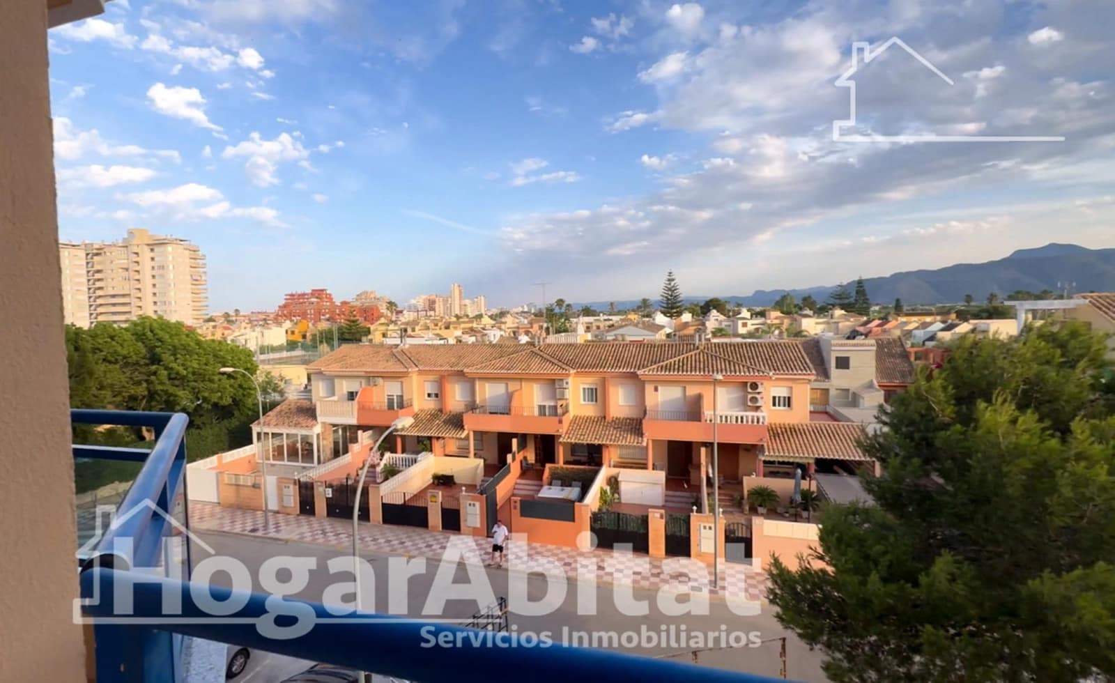 3 quarto Apartamento para venda em Tavernes de la Valldigna com piscina garagem - 245 000 € (Ref: 9934252)
