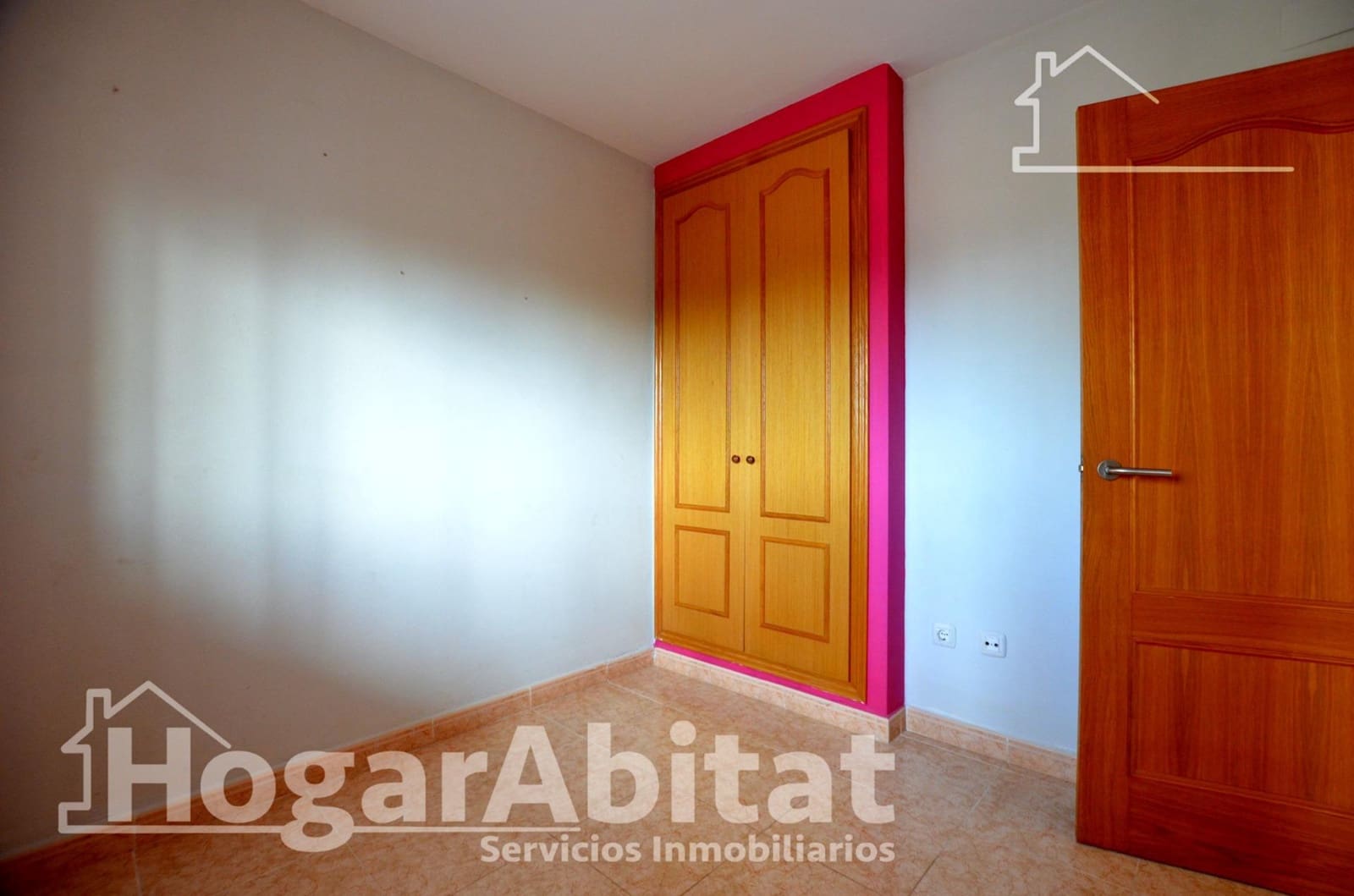 3 quarto Apartamento para venda em Tavernes de la Valldigna com piscina garagem - 245 000 € (Ref: 9934252)