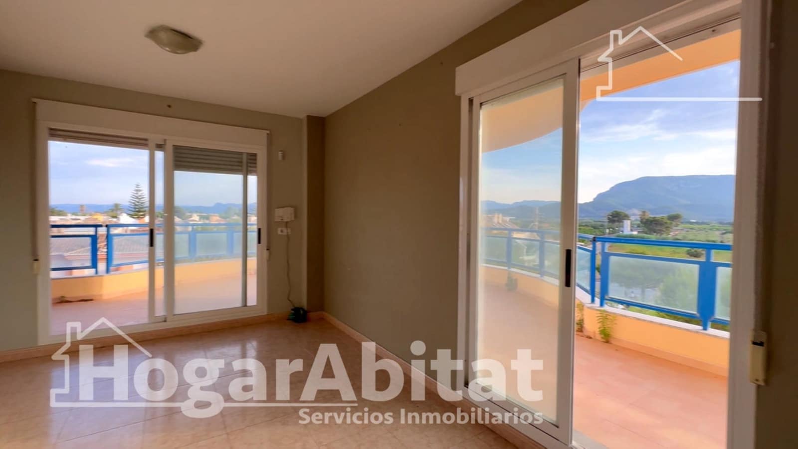 3 quarto Apartamento para venda em Tavernes de la Valldigna com piscina garagem - 245 000 € (Ref: 9934252)