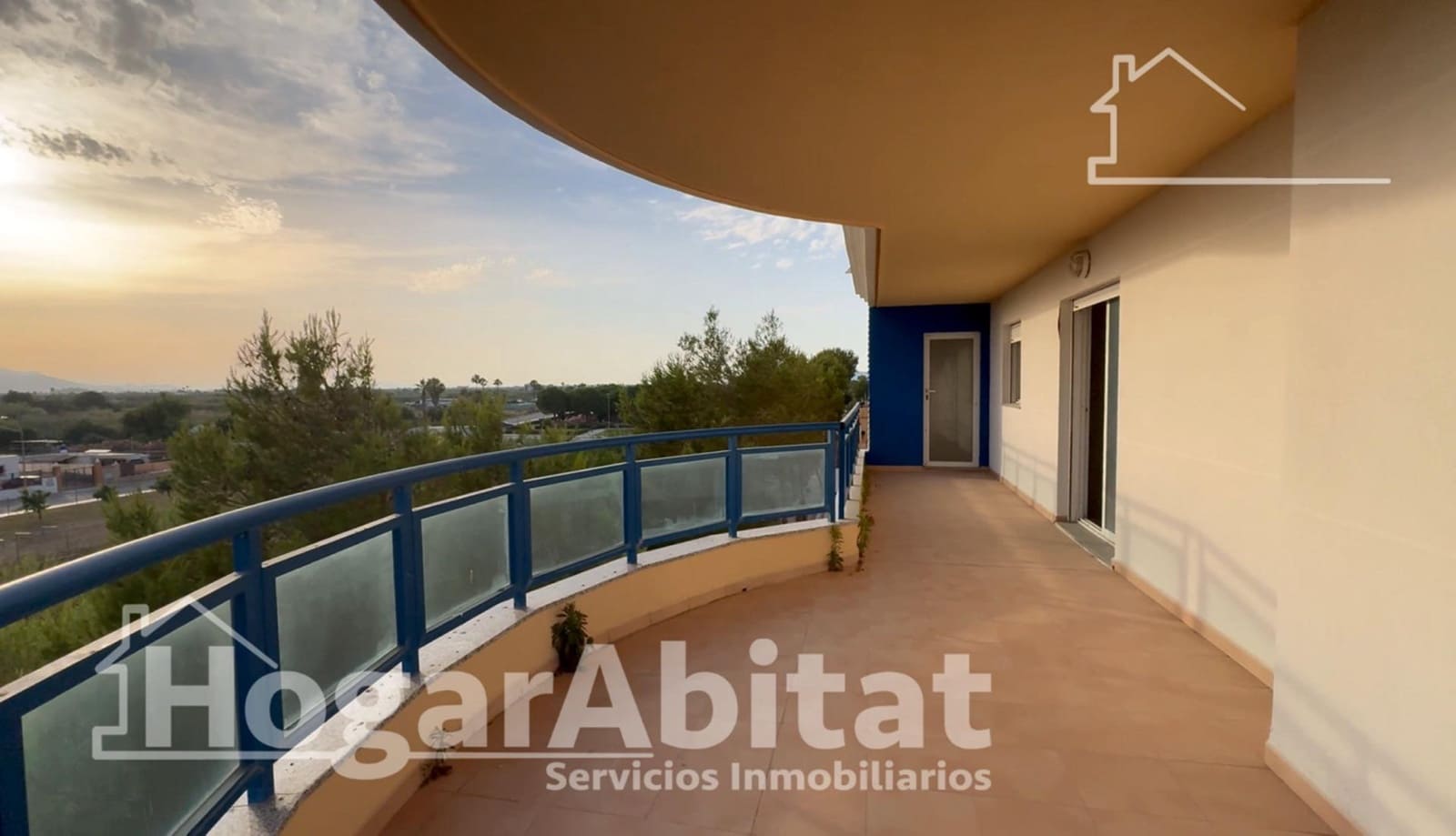 3 quarto Apartamento para venda em Tavernes de la Valldigna com piscina garagem - 245 000 € (Ref: 9934252)