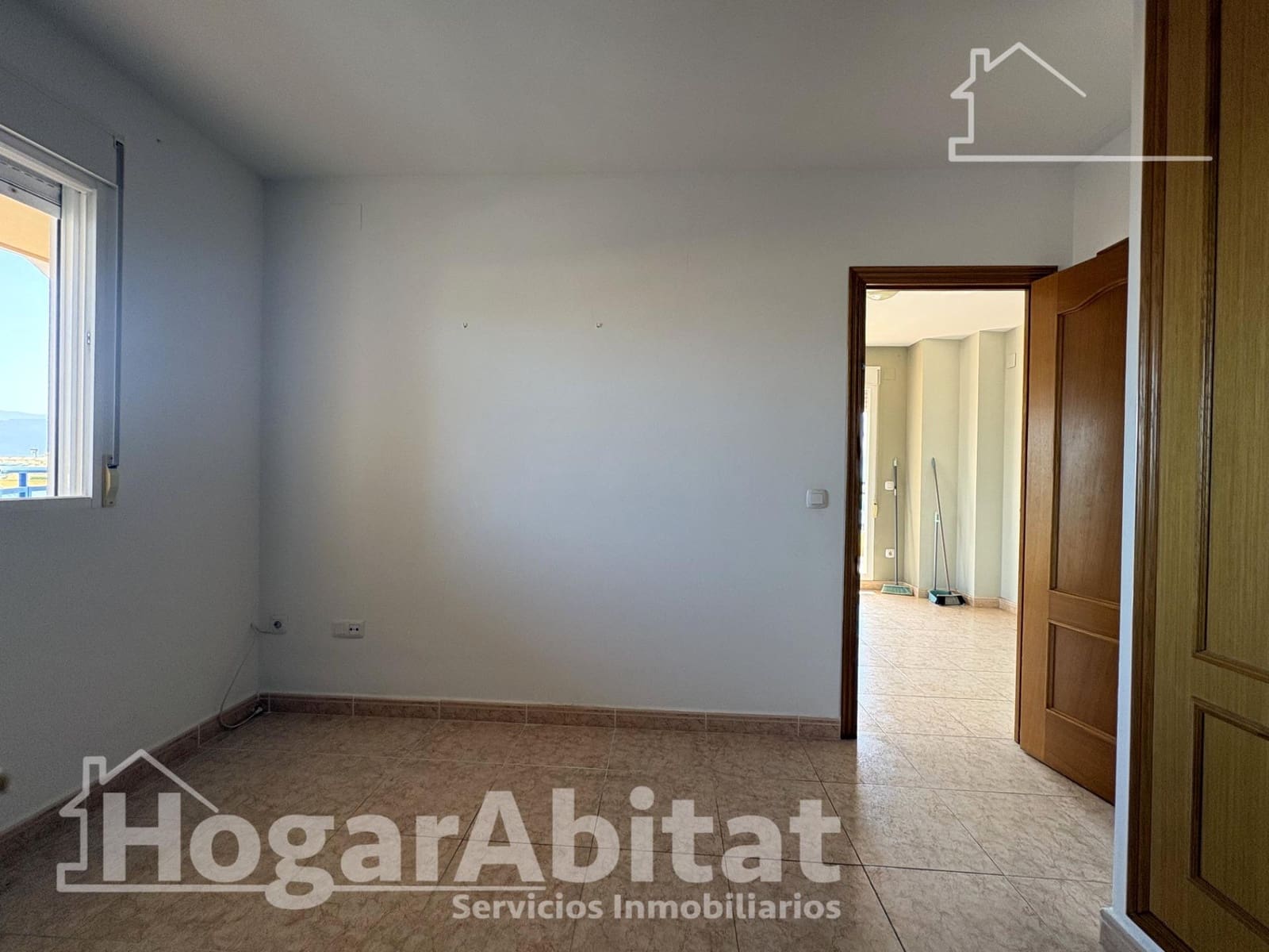 3 quarto Apartamento para venda em Tavernes de la Valldigna com piscina garagem - 245 000 € (Ref: 9934252)
