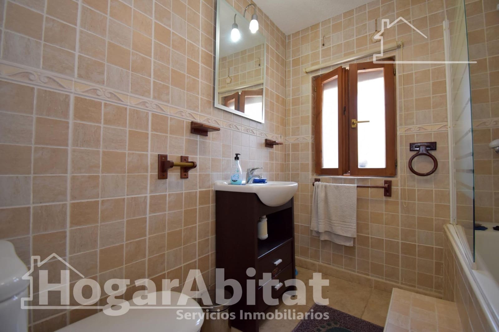 Chalet de 4 habitaciones en Oliva en venta con piscina - 265.000 € (Ref: 9934254)