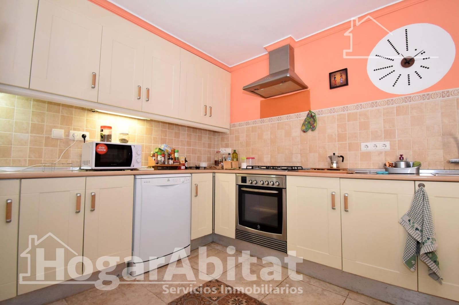 Chalet de 4 habitaciones en Oliva en venta con piscina - 265.000 € (Ref: 9934254)