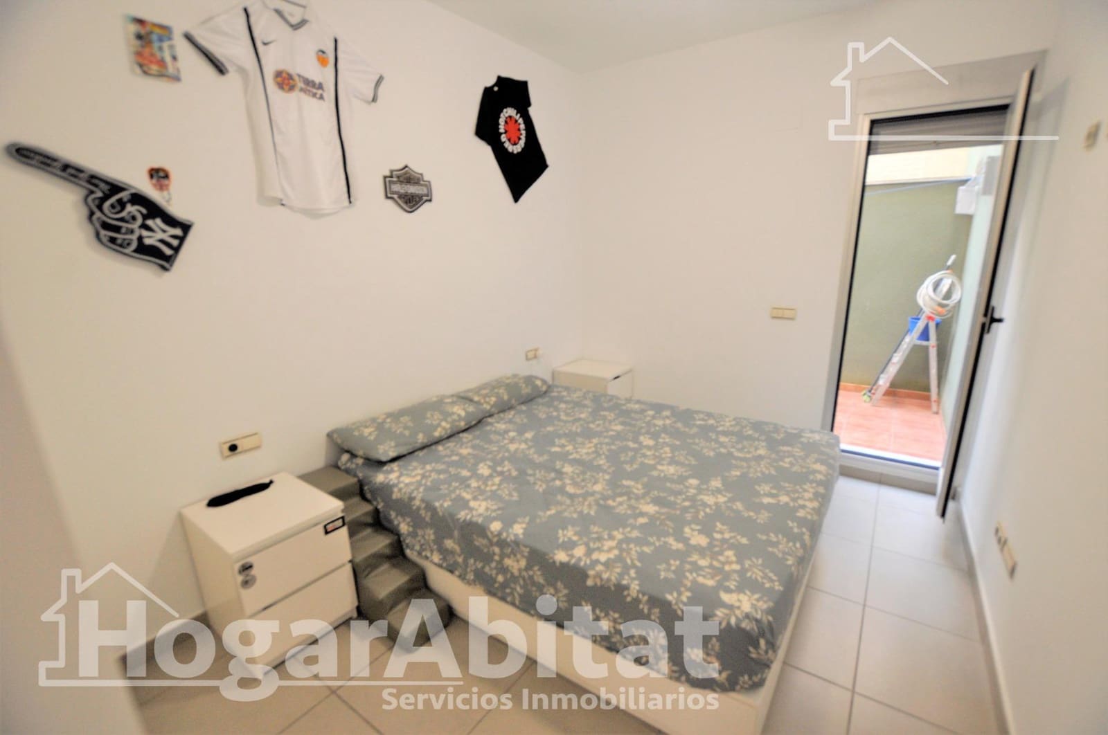 2 bedroom Flat for sale in Massamagrell with garage - € 240,000 (Ref: 9934260)