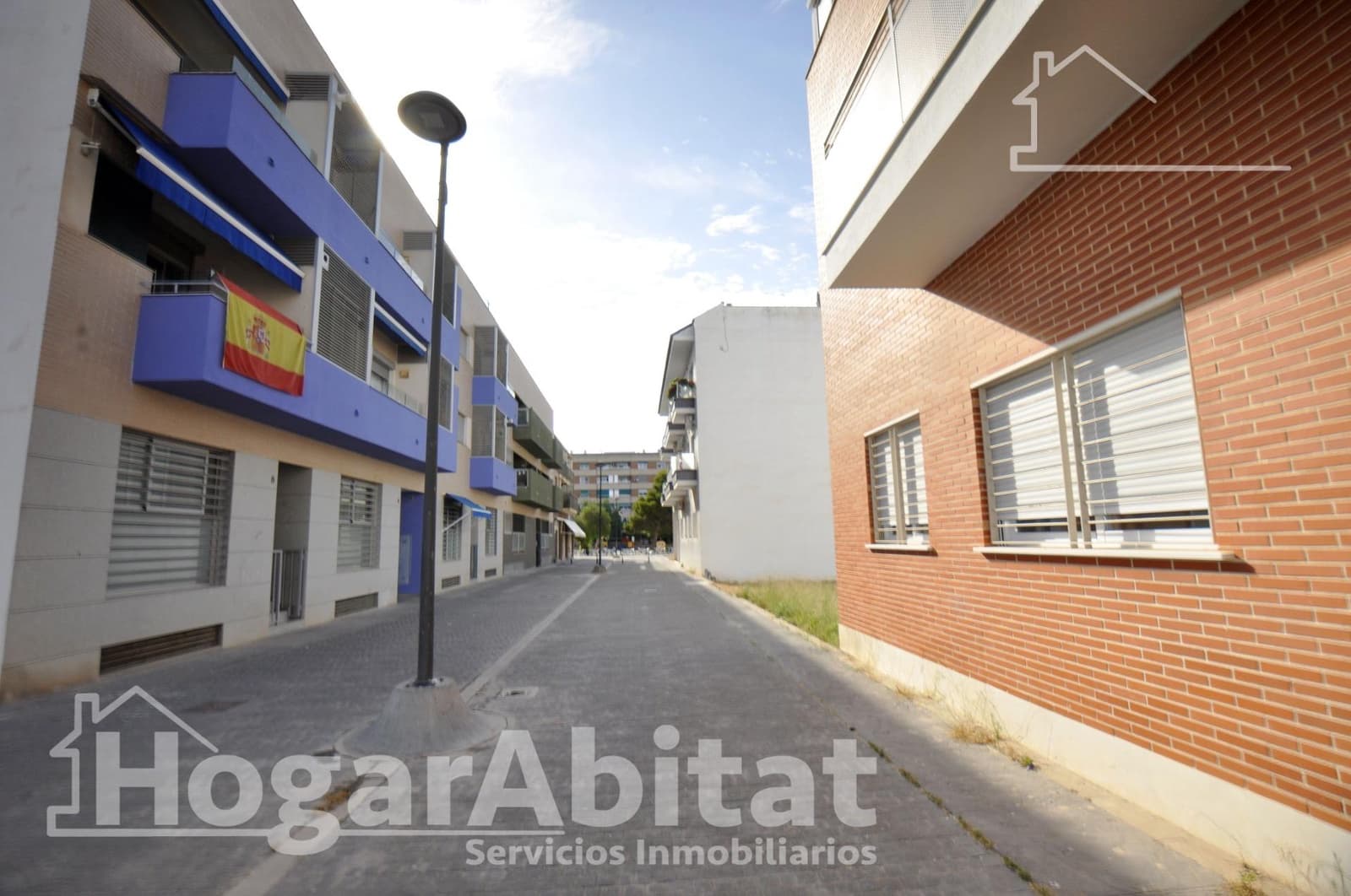 2 bedroom Flat for sale in Massamagrell with garage - € 240,000 (Ref: 9934260)