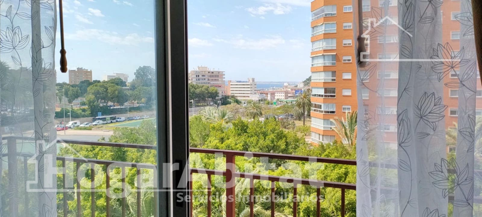 3 soverom Leilighet til salgs i Alicante by med svømmebasseng garasje - € 320 000 (Ref: 9938268)