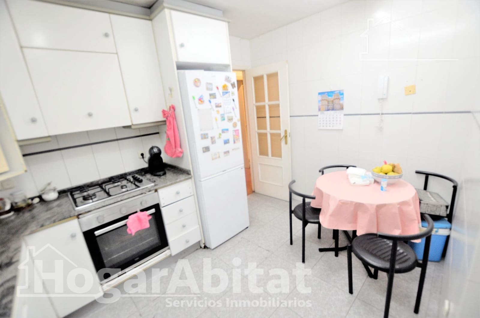 3 bedroom Flat for sale in Valencia city - € 430,000 (Ref: 9940019)