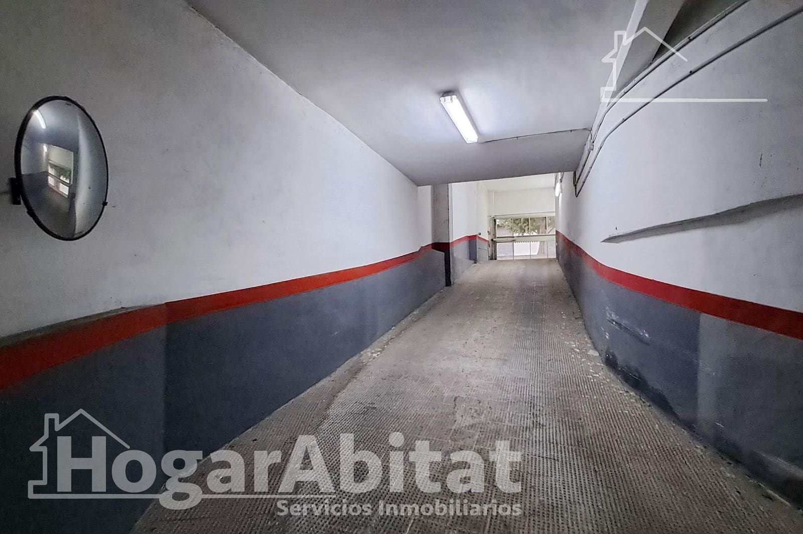 2 makuuhuone Kattohuoneisto myytävänä paikassa Castello de la Plana mukana 
autotalli - 239 900 € (Ref: 9940023)